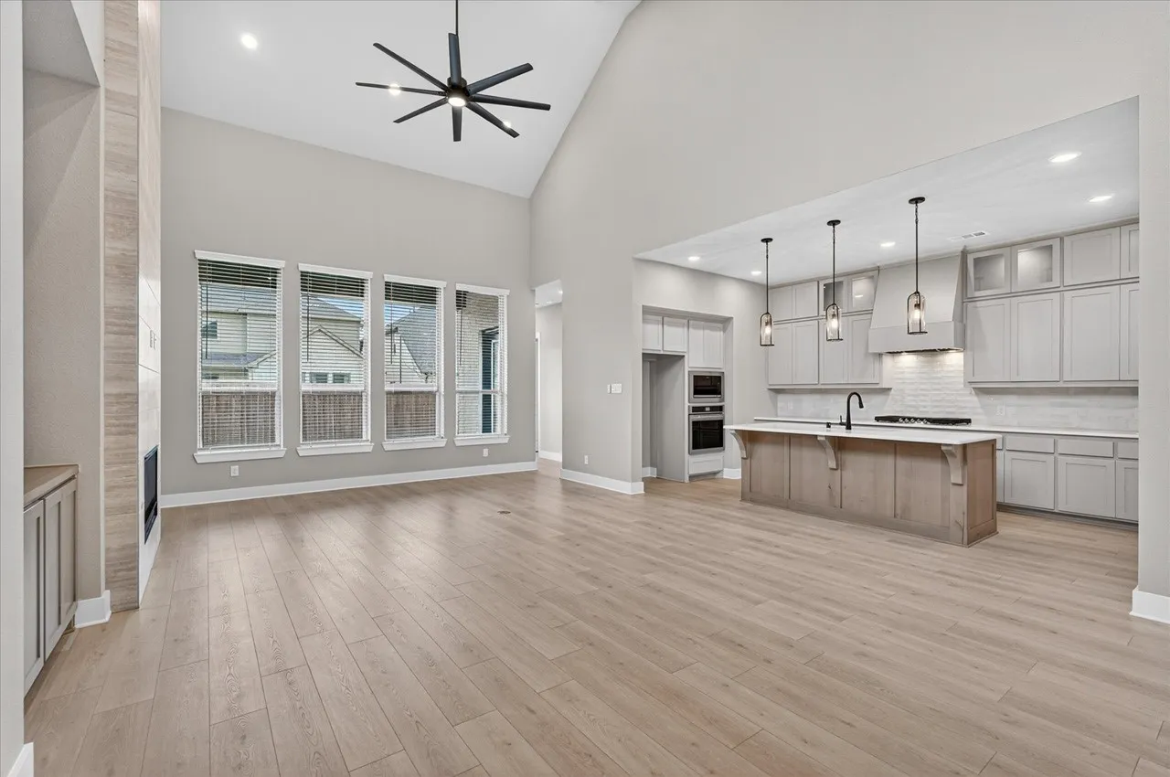 Single Family Residence For Sale in Collin County , 2720 Buckingham Lane, Celina, Texas 75009, 5 Bedroom, 6 Bathroom, 2 Garage spaces, 3,491 Sqft, built in 2026, mls#21274417, Real Estate Agent in Celina, Homes For Sale in Collin county, Homes For Sale in Celina, Realtor in Celina Texas, Real Estate Brokerage Independent Realty Texas, Luminita Cordes Realtor