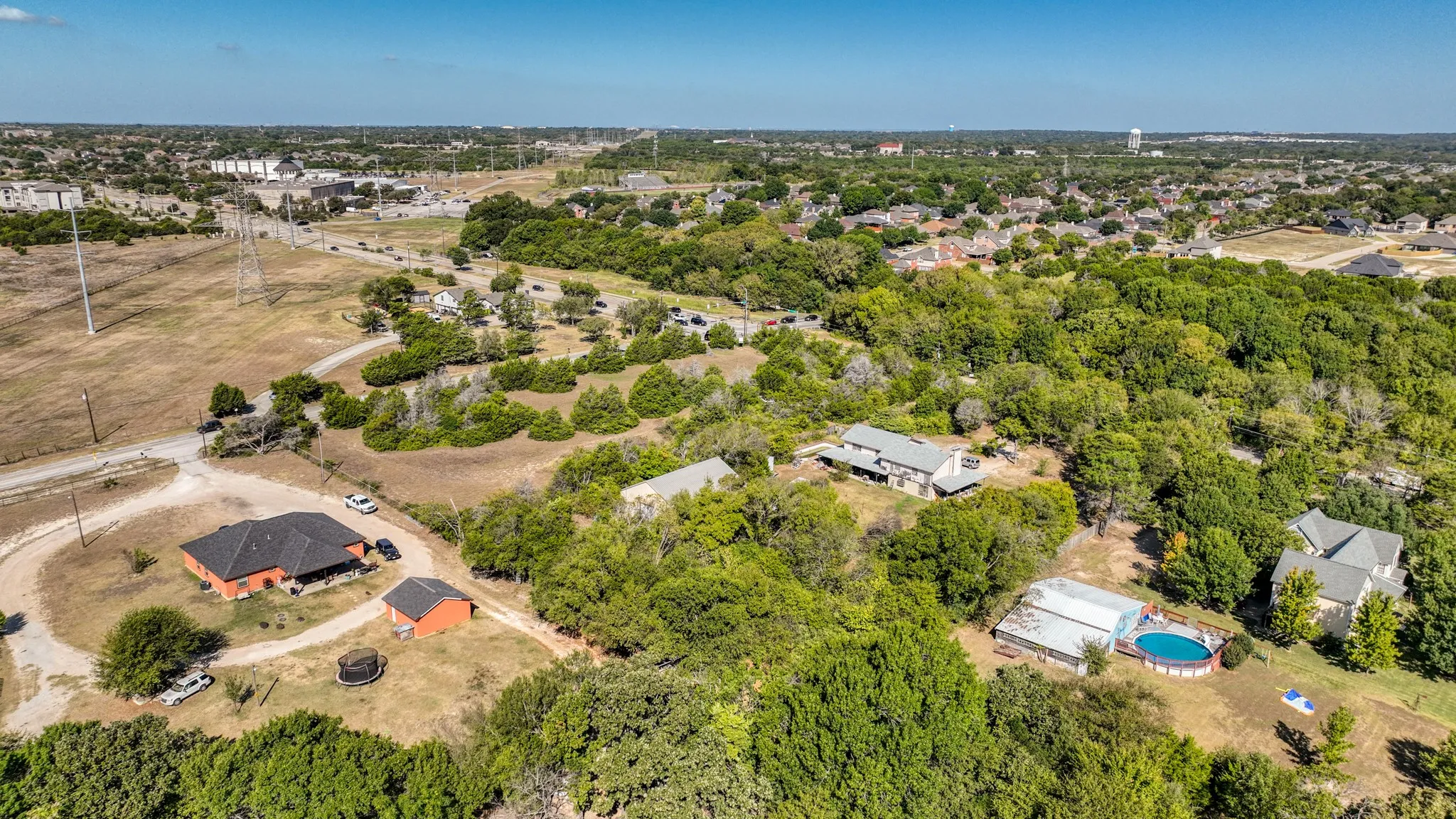 Single Family Residence For Sale in Dallas County , 1922 W Pleasant Run Road, De Soto, Texas 75115, 3 Bedroom, 3 Bathroom, Garage spaces, 3,649 Sqft, built in 1956, mls#21275210, Real Estate Agent in De Soto, Homes For Sale in Dallas county, Homes For Sale in De Soto, Realtor in De Soto Texas, Real Estate Brokerage Independent Realty Texas, Luminita Cordes Realtor