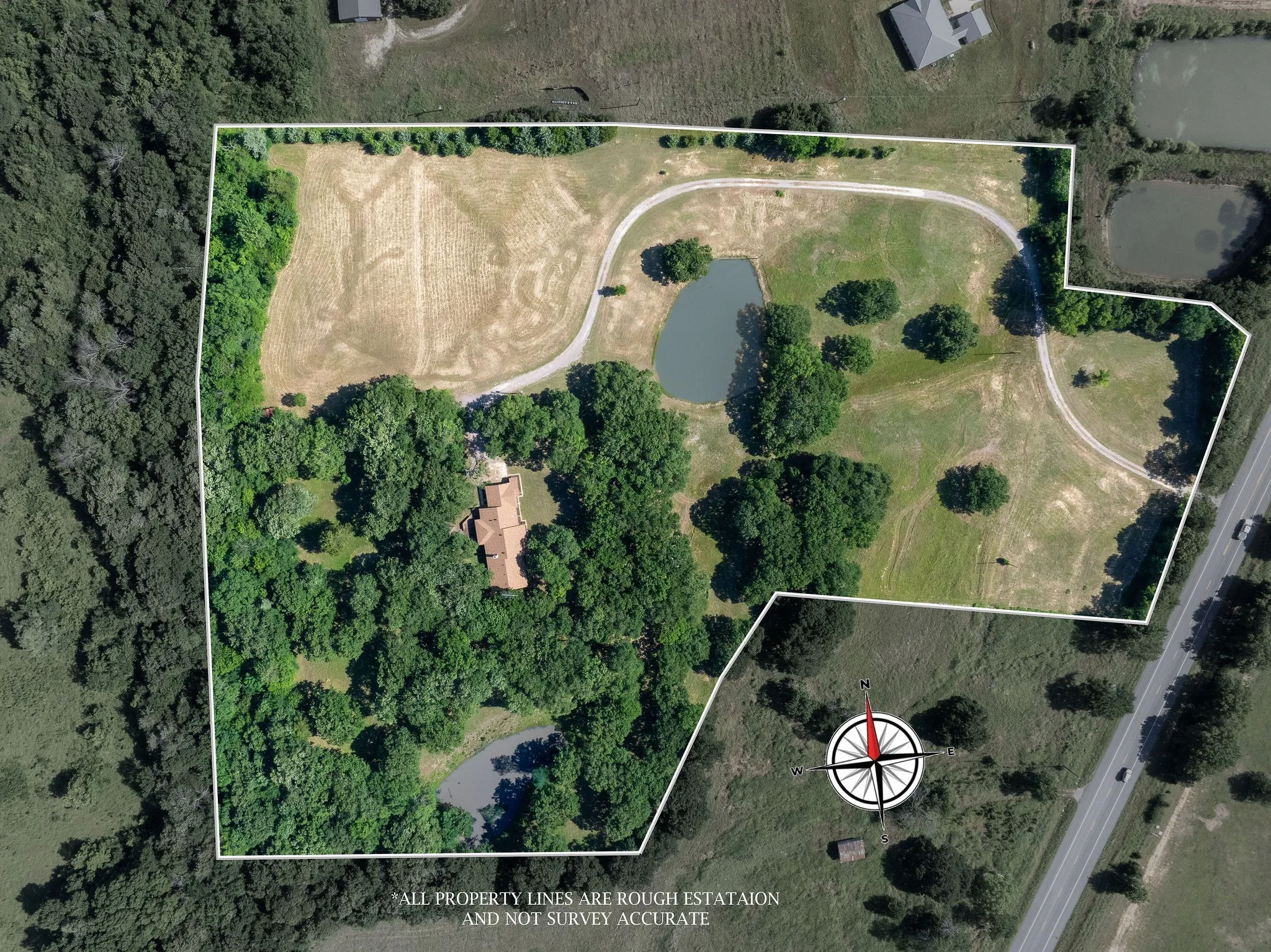 Single Family Residence For Sale in Grayson County , 27659 US Highway 377, Gordonville, Texas 76245, 3 Bedroom, 3 Bathroom, 2 Garage spaces, 2,707 Sqft, built in 1981, Price $975,000, mls#21273294, Real Estate Agent in Gordonville, Homes For Sale in Grayson county, Homes For Sale in Gordonville, Realtor in Gordonville Texas, Real Estate Brokerage Independent Realty Texas, Luminita Cordes Realtor