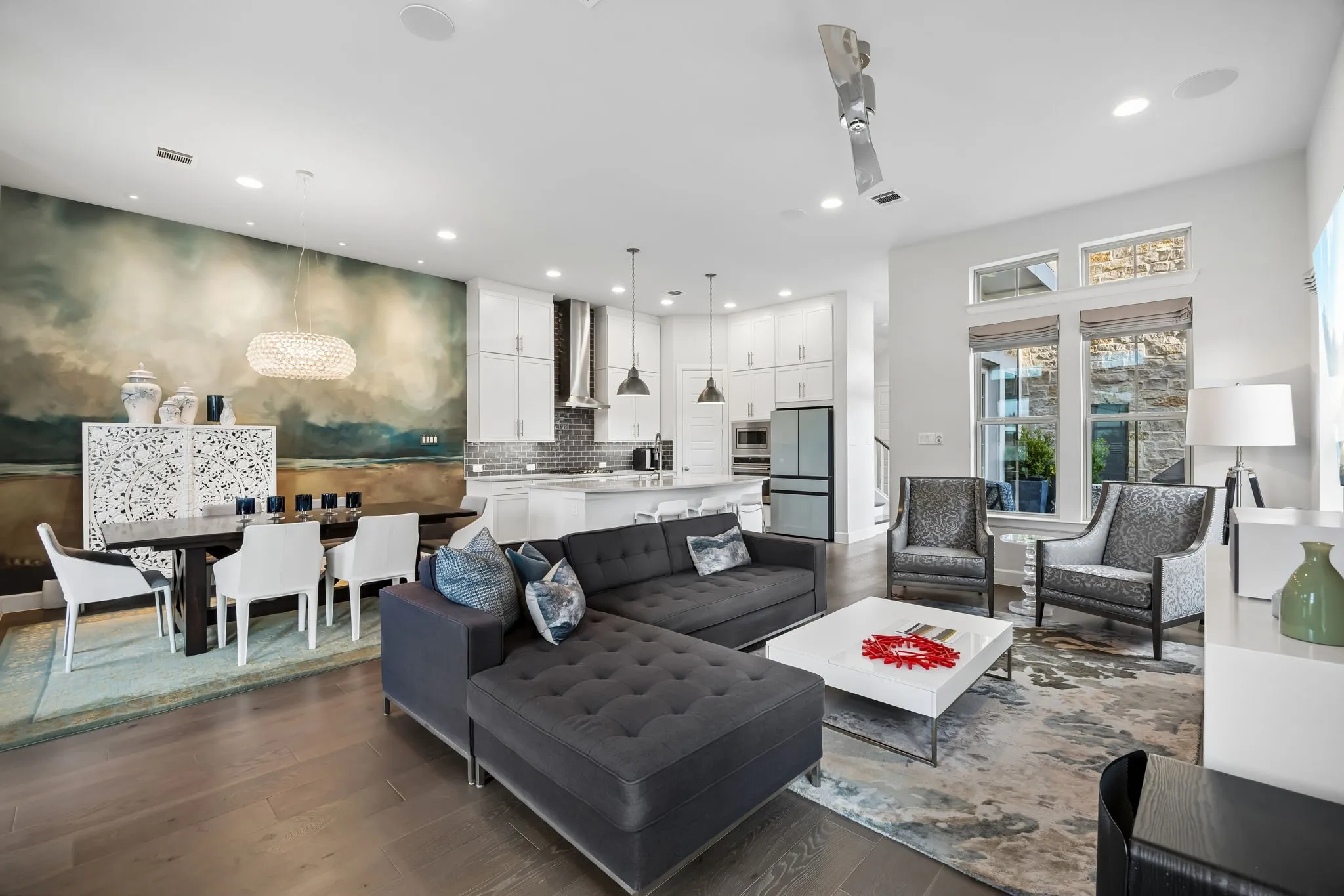 Single Family Residence For Sale in Dallas County , 1925 Woodland Heights Place, Dallas, Texas 75208, 3 Bedrooms, 4 Bathrooms, 2 Garage spaces, 2,714 Sqft, built in 2017, Price $785,000, mls#21275257, Real Estate Agent in Dallas, Homes For Sale in Dallas county, Homes For Sale in Dallas, Realtor in Dallas Texas, Real Estate Brokerage Independent Realty Texas, Luminita Cordes Realtor
