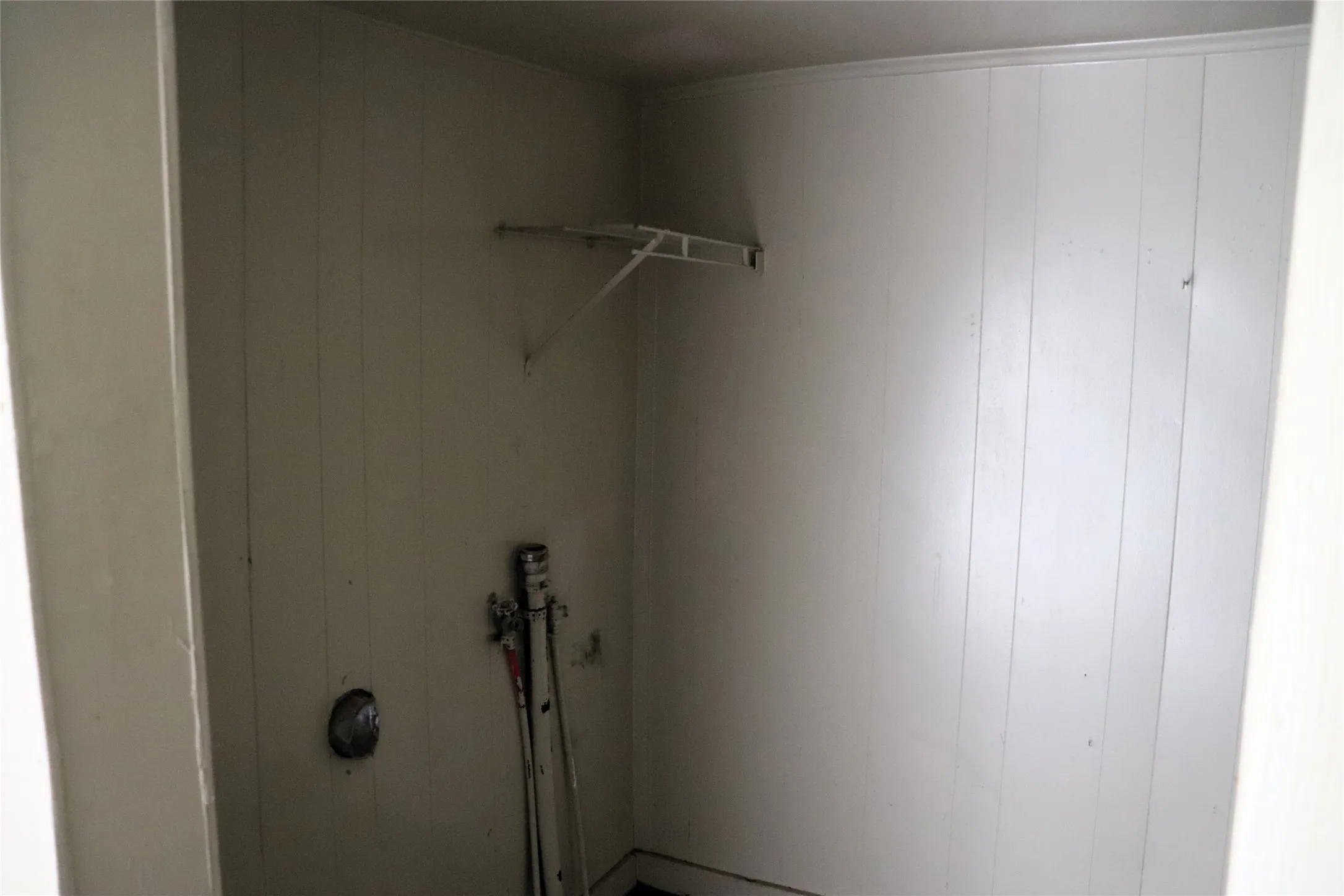 Single Family Residence For Sale in Hunt County , 2510 Gilmer Street, Caddo Mills, Texas 75135, 2 Bedrooms, 1 Bathroom, Garage spaces, 720 Sqft, built in 1970, Price $124,900, mls#21270591, Real Estate Agent in Caddo Mills, Homes For Sale in Hunt county, Homes For Sale in Caddo Mills, Realtor in Caddo Mills Texas, Real Estate Brokerage Independent Realty Texas, Luminita Cordes Realtor
