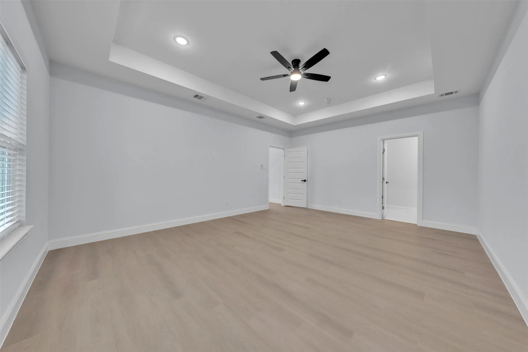 Single Family Residence For Sale in Tarrant County , 5212 Cox Street, Fort Worth, Texas 76105, 4 Bedroom, 3 Bathroom, 2 Garage spaces, 1,947 Sqft, built in 2026, mls#21274772, Real Estate Agent in Fort Worth, Homes For Sale in Tarrant county, Homes For Sale in Fort Worth, Realtor in Fort Worth Texas, Real Estate Brokerage Independent Realty Texas, Luminita Cordes Realtor