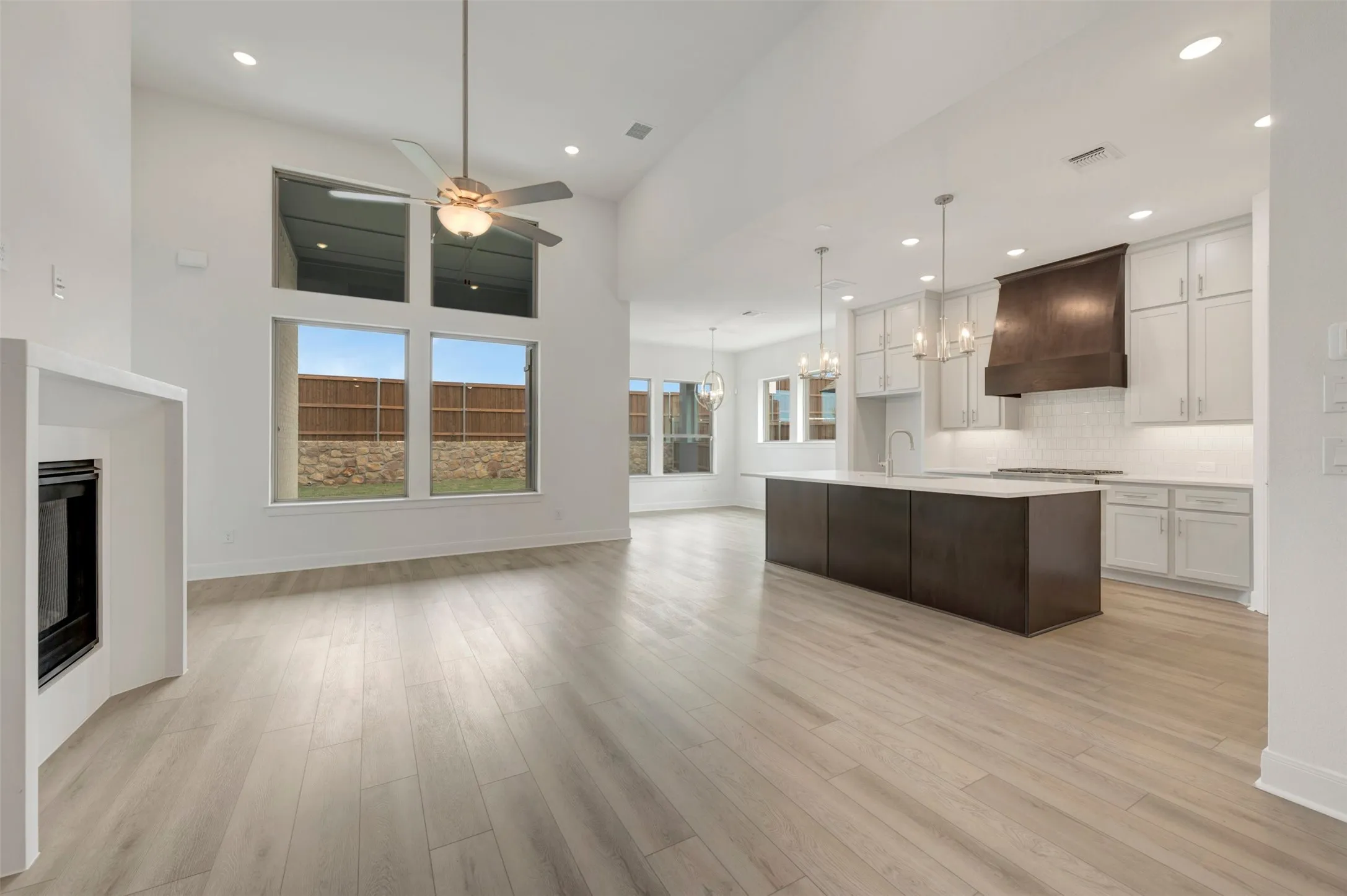 Single Family Residence For Sale in Parker County , 2545 Domingo Drive, Fort Worth, Texas 76008, 5 Bedroom, 4 Bathroom, 4 Garage spaces, 3,219 Sqft, built in 2026, mls#21275373, Real Estate Agent in Fort Worth, Homes For Sale in Parker county, Homes For Sale in Fort Worth, Realtor in Fort Worth Texas, Real Estate Brokerage Independent Realty Texas, Luminita Cordes Realtor