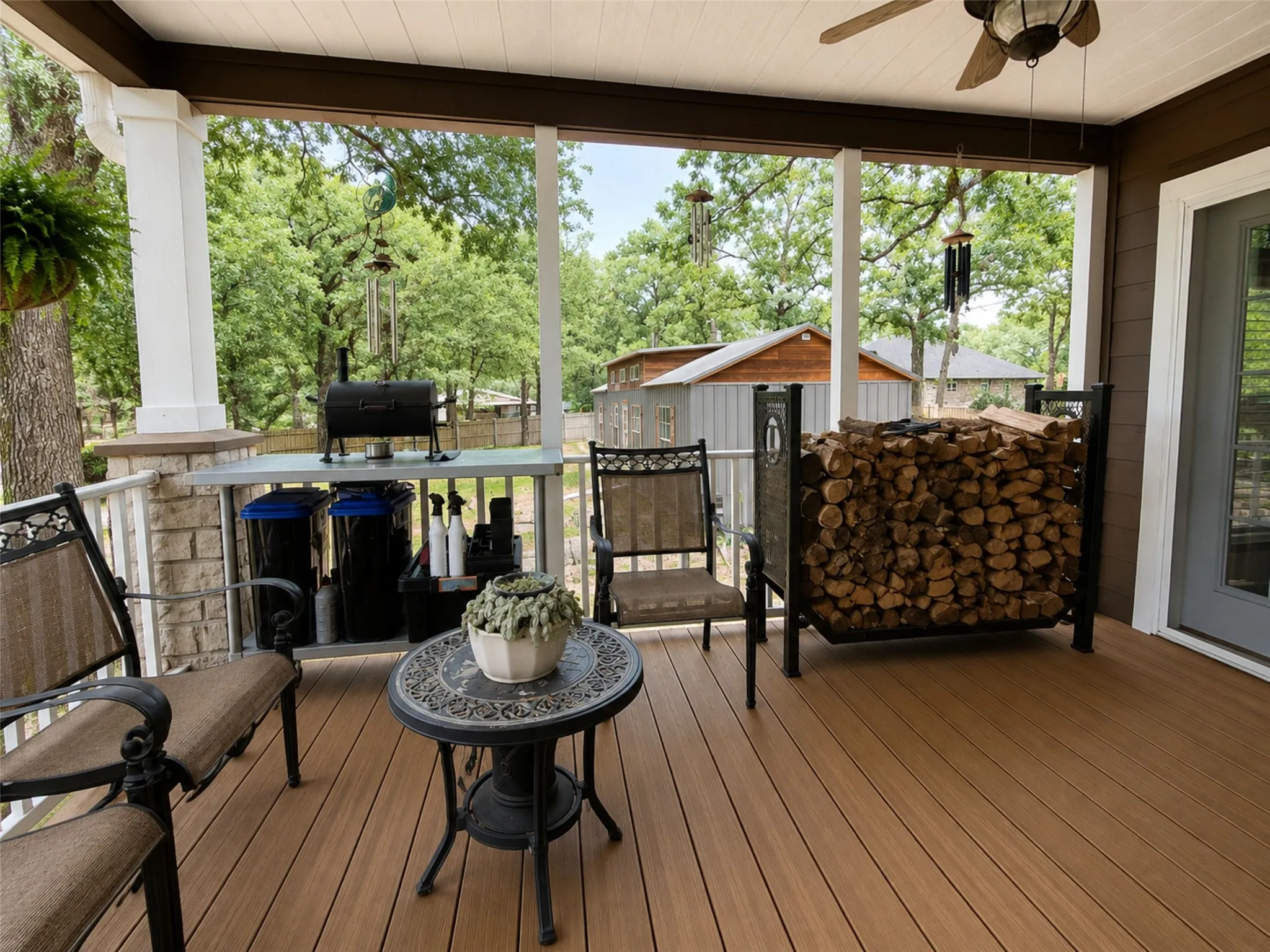 Manufactured Home For Sale in Henderson County , 15746 Casa Verde, Malakoff, Texas 75148, 3 Bedroom, 2 Bathroom, Garage spaces, 1,869 Sqft, built in 2008, mls#21275391, Real Estate Agent in Malakoff, Homes For Sale in Henderson county, Homes For Sale in Malakoff, Realtor in Malakoff Texas, Real Estate Brokerage Independent Realty Texas, Luminita Cordes Realtor