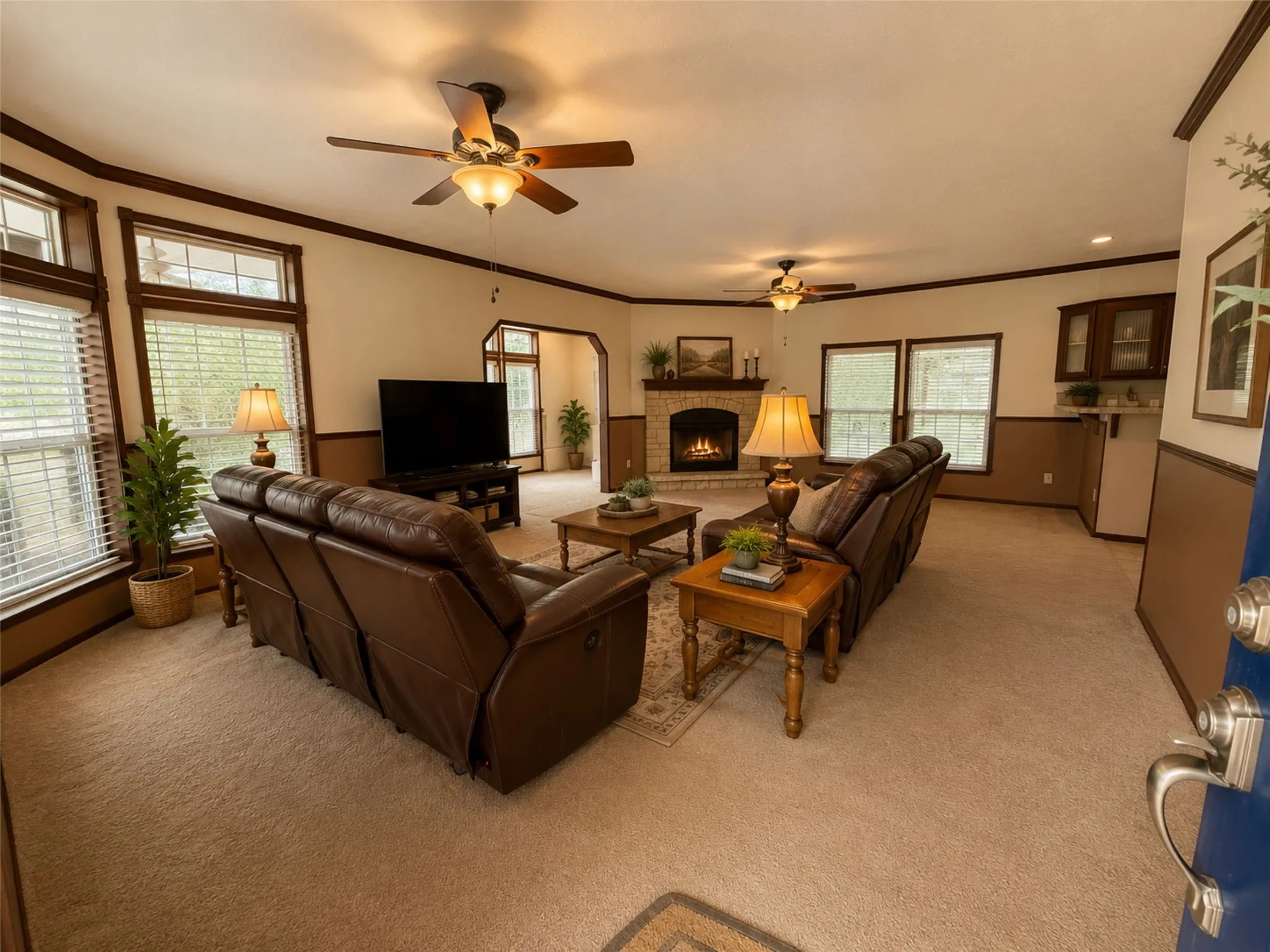 Manufactured Home For Sale in Henderson County , 15746 Casa Verde, Malakoff, Texas 75148, 3 Bedroom, 2 Bathroom, Garage spaces, 1,869 Sqft, built in 2008, mls#21275391, Real Estate Agent in Malakoff, Homes For Sale in Henderson county, Homes For Sale in Malakoff, Realtor in Malakoff Texas, Real Estate Brokerage Independent Realty Texas, Luminita Cordes Realtor