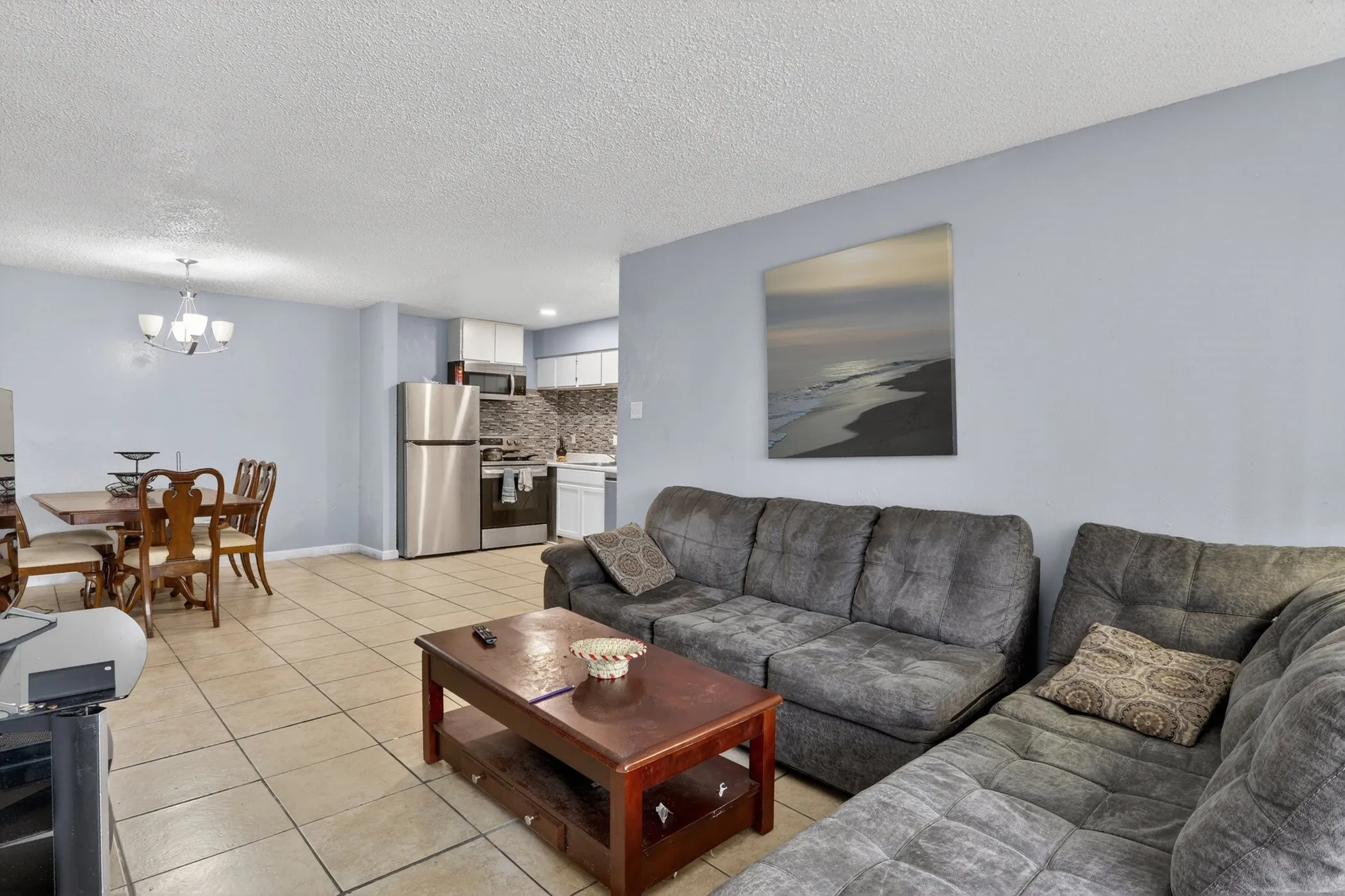 Condominium For Sale in Dallas County , 8110 Skillman Street 1057, Dallas, Texas 75231, 2 Bedrooms, 1 Bathroom, Garage spaces, 723 Sqft, built in 1980, Price $107,000, mls#21275405, Real Estate Agent in Dallas, Homes For Sale in Dallas county, Homes For Sale in Dallas, Realtor in Dallas Texas, Real Estate Brokerage Independent Realty Texas, Luminita Cordes Realtor