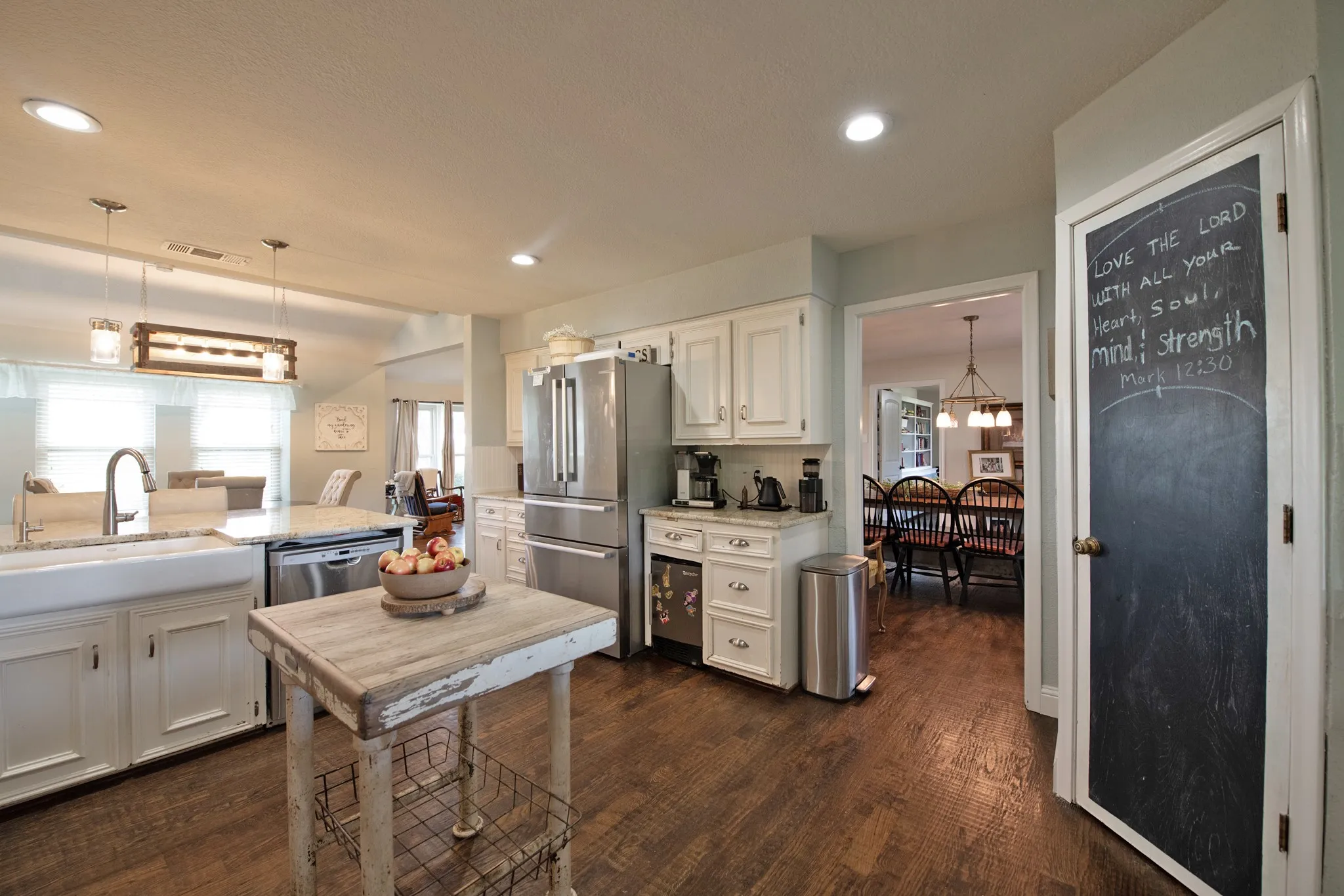 Single Family Residence For Sale in Dallas County , 6612 Eastview Drive, Sachse, Texas 75048, 7 Bedrooms, 5 Bathrooms, 6 Garage spaces, 4,393 Sqft, built in 1974, Price $1,289,900, mls#21275409, Real Estate Agent in Sachse, Homes For Sale in Dallas county, Homes For Sale in Sachse, Realtor in Sachse Texas, Real Estate Brokerage Independent Realty Texas, Luminita Cordes Realtor