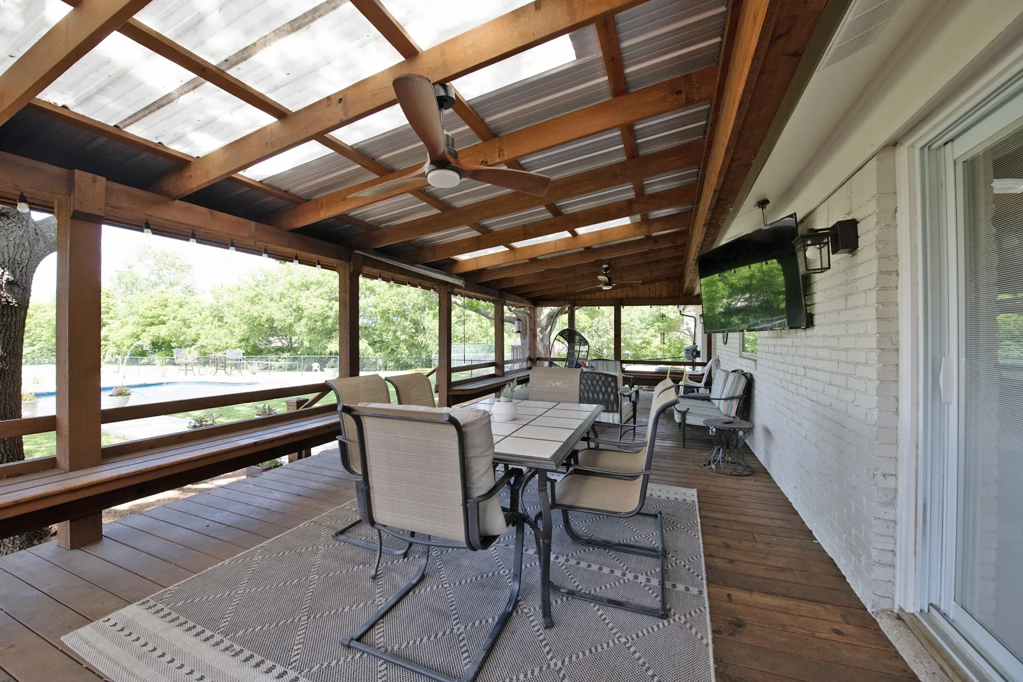 Single Family Residence For Sale in Dallas County , 6612 Eastview Drive, Sachse, Texas 75048, 7 Bedrooms, 5 Bathrooms, 6 Garage spaces, 4,393 Sqft, built in 1974, Price $1,289,900, mls#21275409, Real Estate Agent in Sachse, Homes For Sale in Dallas county, Homes For Sale in Sachse, Realtor in Sachse Texas, Real Estate Brokerage Independent Realty Texas, Luminita Cordes Realtor