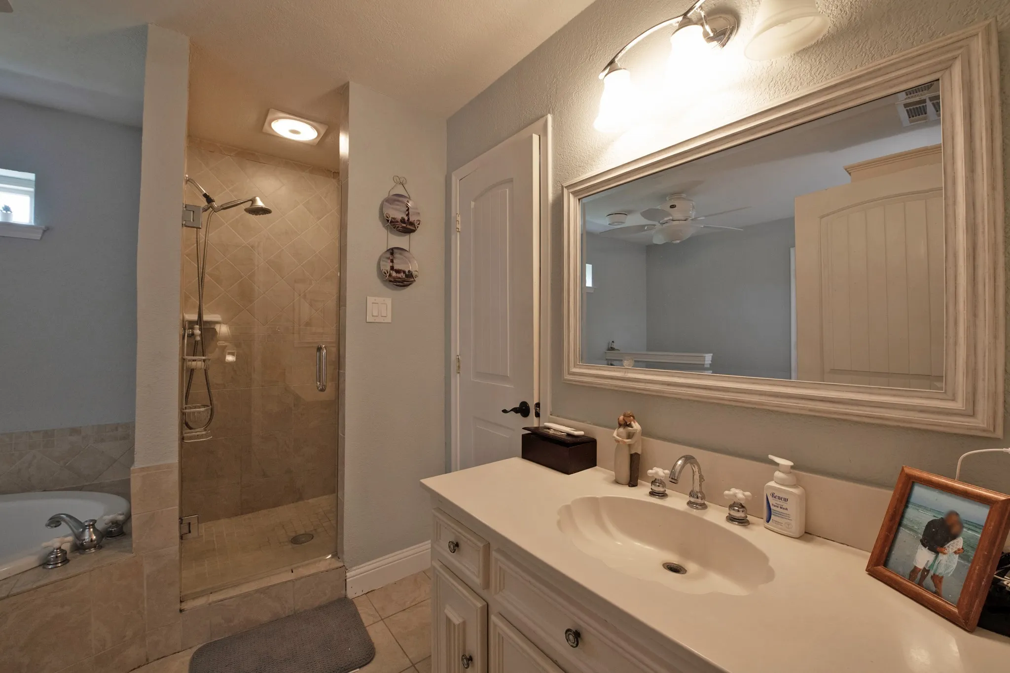 Single Family Residence For Sale in Dallas County , 6612 Eastview Drive, Sachse, Texas 75048, 7 Bedrooms, 5 Bathrooms, 6 Garage spaces, 4,393 Sqft, built in 1974, Price $1,289,900, mls#21275409, Real Estate Agent in Sachse, Homes For Sale in Dallas county, Homes For Sale in Sachse, Realtor in Sachse Texas, Real Estate Brokerage Independent Realty Texas, Luminita Cordes Realtor
