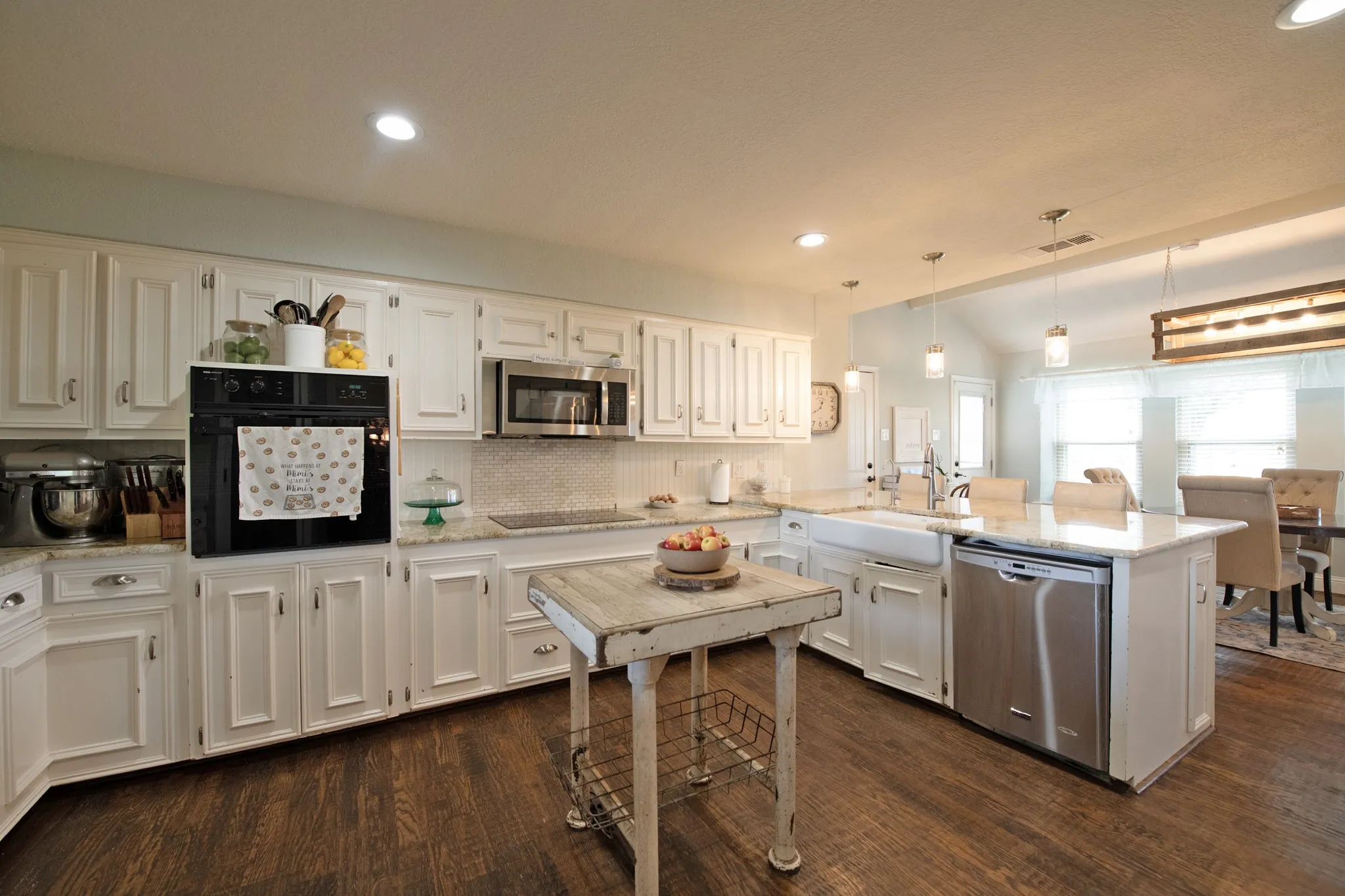 Single Family Residence For Sale in Dallas County , 6612 Eastview Drive, Sachse, Texas 75048, 7 Bedrooms, 5 Bathrooms, 6 Garage spaces, 4,393 Sqft, built in 1974, Price $1,289,900, mls#21275409, Real Estate Agent in Sachse, Homes For Sale in Dallas county, Homes For Sale in Sachse, Realtor in Sachse Texas, Real Estate Brokerage Independent Realty Texas, Luminita Cordes Realtor