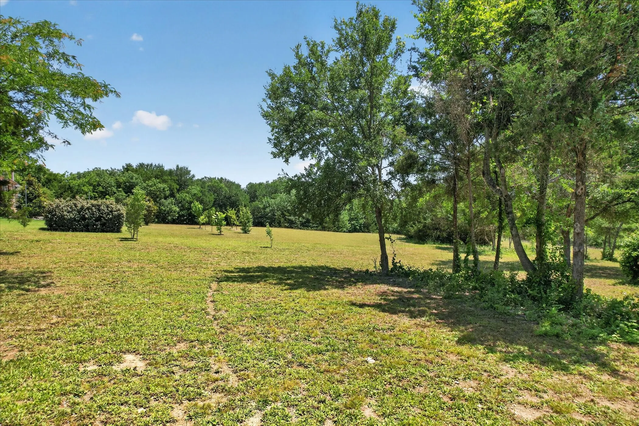 Unimproved Land For Sale in Collin County , E-9 Waterstone Estate Drive, Mc Kinney, Texas 75071, 0, 0, Garage spaces, 0 Sqft, built in 0, Price $320,000, mls#21275368, Real Estate Agent in Mc Kinney, Homes For Sale in Collin county, Homes For Sale in Mc Kinney, Realtor in Mc Kinney Texas, Real Estate Brokerage Independent Realty Texas, Luminita Cordes Realtor