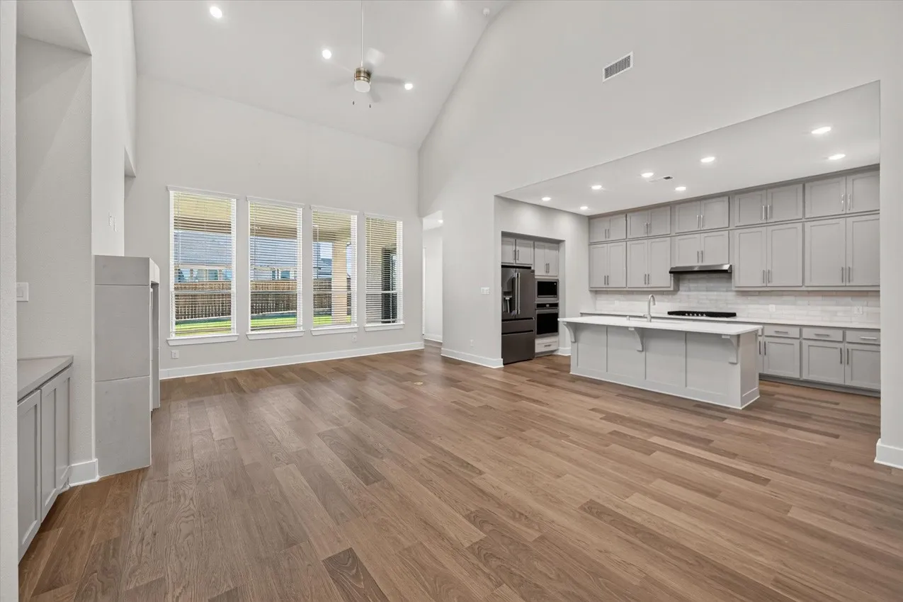 Single Family Residence For Sale in Collin County , 2700 Norfolk Drive, Celina, Texas 75009, 4 Bedroom, 5 Bathroom, 3 Garage spaces, 3,232 Sqft, built in 2026, mls#21274432, Real Estate Agent in Celina, Homes For Sale in Collin county, Homes For Sale in Celina, Realtor in Celina Texas, Real Estate Brokerage Independent Realty Texas, Luminita Cordes Realtor