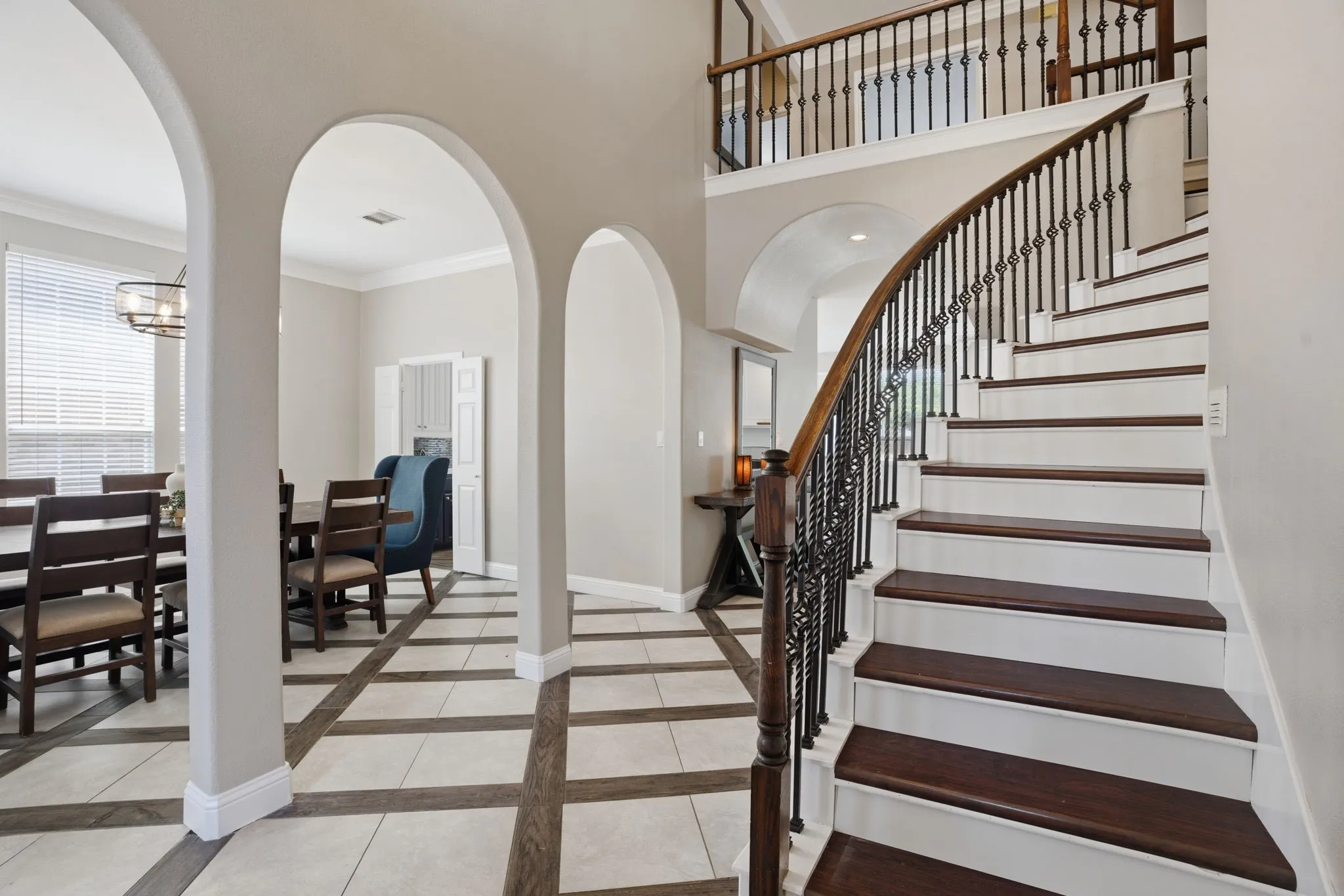 Single Family Residence For Sale in Collin County , 1804 Cross Point Road, Mc Kinney, Texas 75072, 5 Bedroom, 4 Bathroom, 2 Garage spaces, 3,614 Sqft, built in 1996, mls#21260620, Real Estate Agent in Mc Kinney, Homes For Sale in Collin county, Homes For Sale in Mc Kinney, Realtor in Mc Kinney Texas, Real Estate Brokerage Independent Realty Texas, Luminita Cordes Realtor