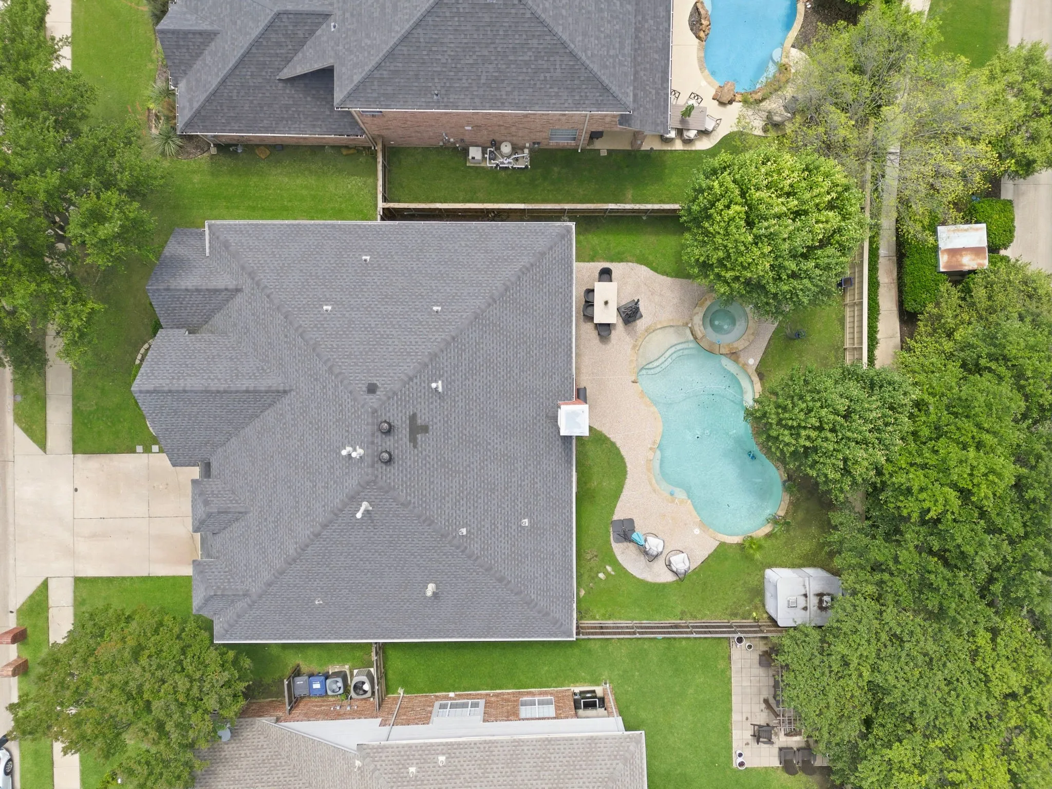 Single Family Residence For Sale in Collin County , 1804 Cross Point Road, Mc Kinney, Texas 75072, 5 Bedroom, 4 Bathroom, 2 Garage spaces, 3,614 Sqft, built in 1996, mls#21260620, Real Estate Agent in Mc Kinney, Homes For Sale in Collin county, Homes For Sale in Mc Kinney, Realtor in Mc Kinney Texas, Real Estate Brokerage Independent Realty Texas, Luminita Cordes Realtor