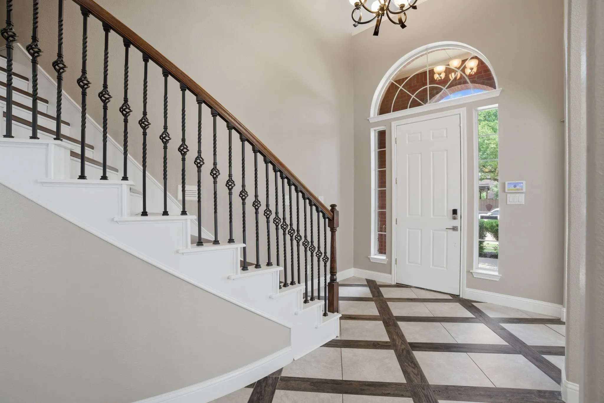 Single Family Residence For Sale in Collin County , 1804 Cross Point Road, Mc Kinney, Texas 75072, 5 Bedroom, 4 Bathroom, 2 Garage spaces, 3,614 Sqft, built in 1996, mls#21260620, Real Estate Agent in Mc Kinney, Homes For Sale in Collin county, Homes For Sale in Mc Kinney, Realtor in Mc Kinney Texas, Real Estate Brokerage Independent Realty Texas, Luminita Cordes Realtor