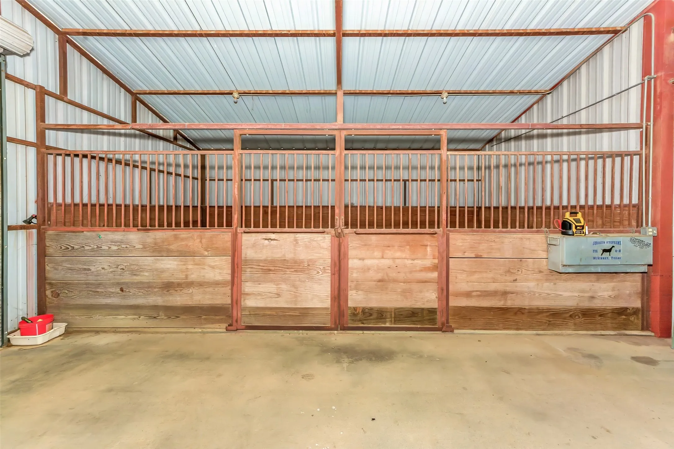 Single Family Residence For Sale in Wise County , 2113 FM 2123, Paradise, Texas 76073, 3 Bedroom, 2 Bathroom, 2 Garage spaces, 1,830 Sqft, built in 2002, mls#21275502, Real Estate Agent in Paradise, Homes For Sale in Wise county, Homes For Sale in Paradise, Realtor in Paradise Texas, Real Estate Brokerage Independent Realty Texas, Luminita Cordes Realtor
