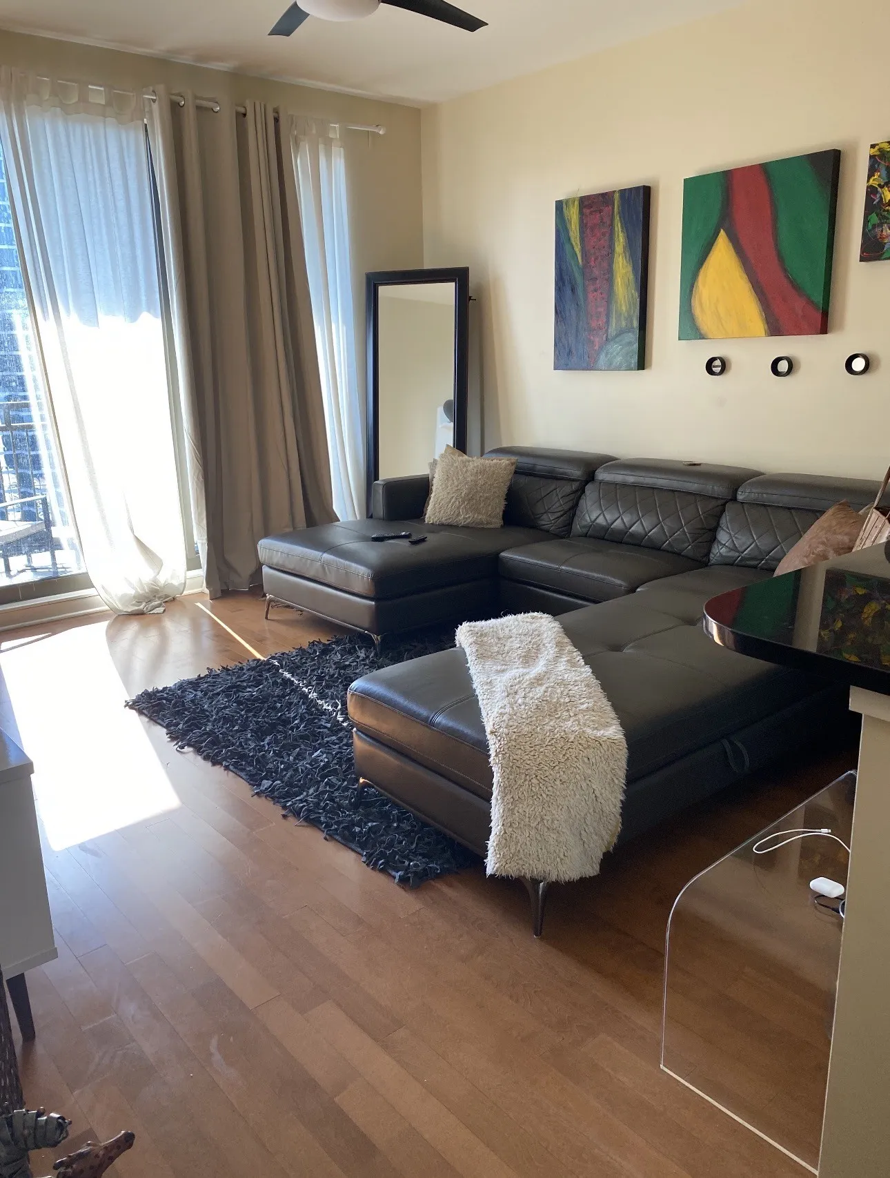 Condominium For Rent in Dallas County , 1200 Main Street 1505, Dallas, Texas 75202, 1 Bedroom, 2 Bathroom, 1 Garage spaces, 757 Sqft, built in 1974, mls#21275535, Real Estate Agent in Dallas, Homes For Rent in Dallas county, Homes For Rent in Dallas, Realtor in Dallas Texas, Real Estate Brokerage Independent Realty Texas, Luminita Cordes Realtor