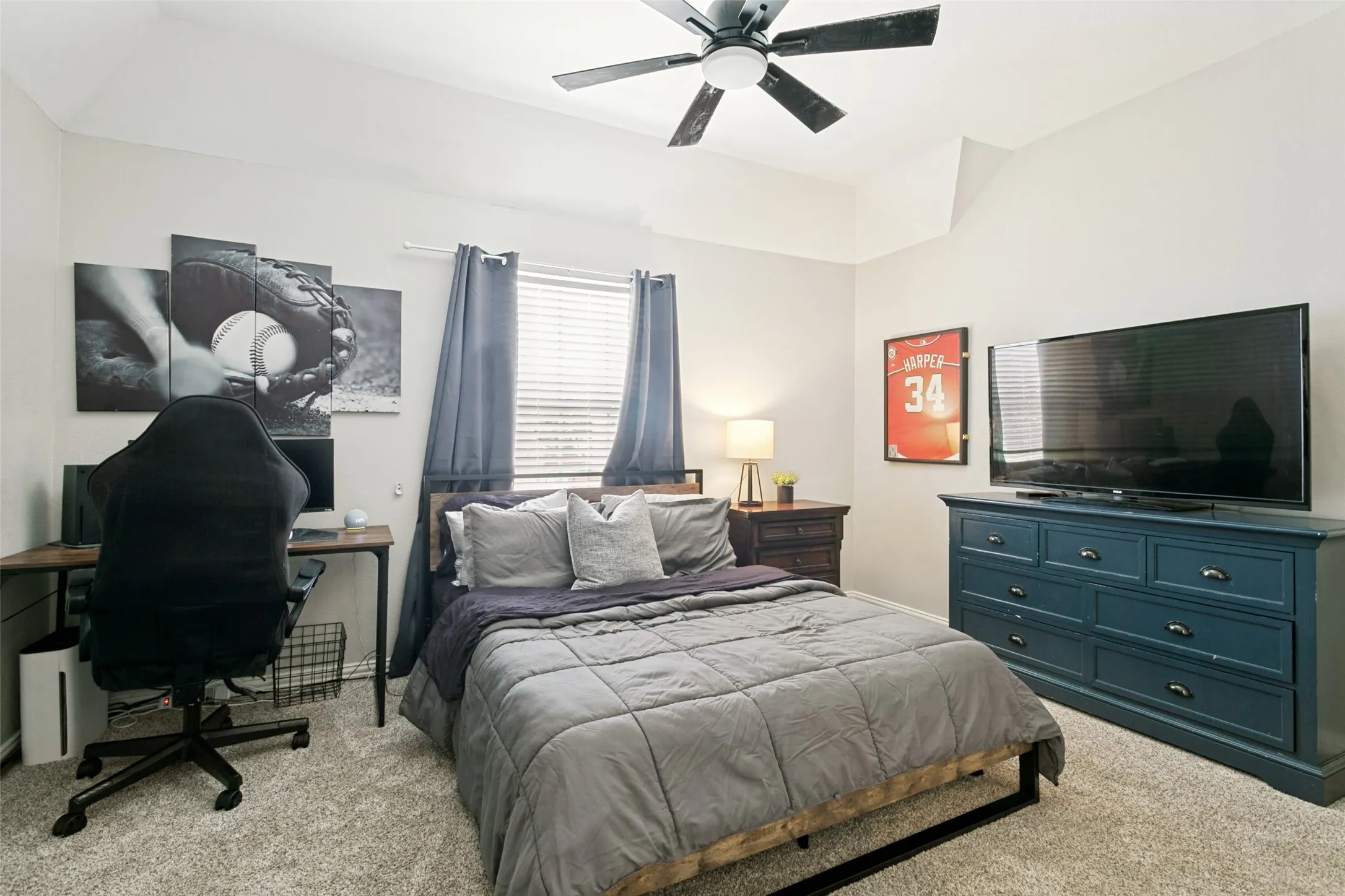 Single Family Residence For Sale in Tarrant County , 525 Sorenson Trail, Keller, Texas 76248, 5 Bedroom, 4 Bathroom, 2 Garage spaces, 3,392 Sqft, built in 1999, Price $784,000, mls#21266960, Real Estate Agent in Keller, Homes For Sale in Tarrant county, Homes For Sale in Keller, Realtor in Keller Texas, Real Estate Brokerage Independent Realty Texas, Luminita Cordes Realtor