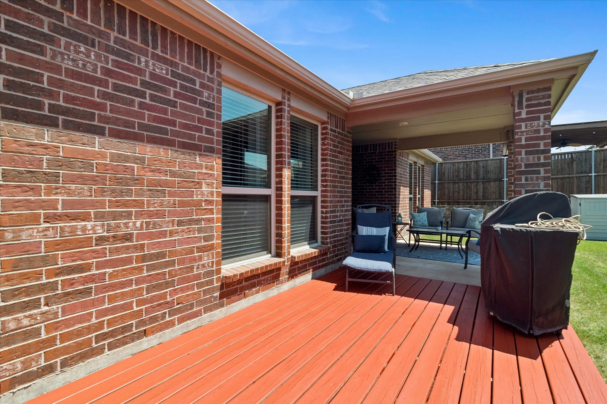 Single Family Residence For Sale in Collin County , 3609 Bastrop Street, Melissa, Texas 75454, 3 Bedroom, 2 Bathroom, 2 Garage spaces, 1,897 Sqft, built in 2017, mls#21275532, Real Estate Agent in Melissa, Homes For Sale in Collin county, Homes For Sale in Melissa, Realtor in Melissa Texas, Real Estate Brokerage Independent Realty Texas, Luminita Cordes Realtor