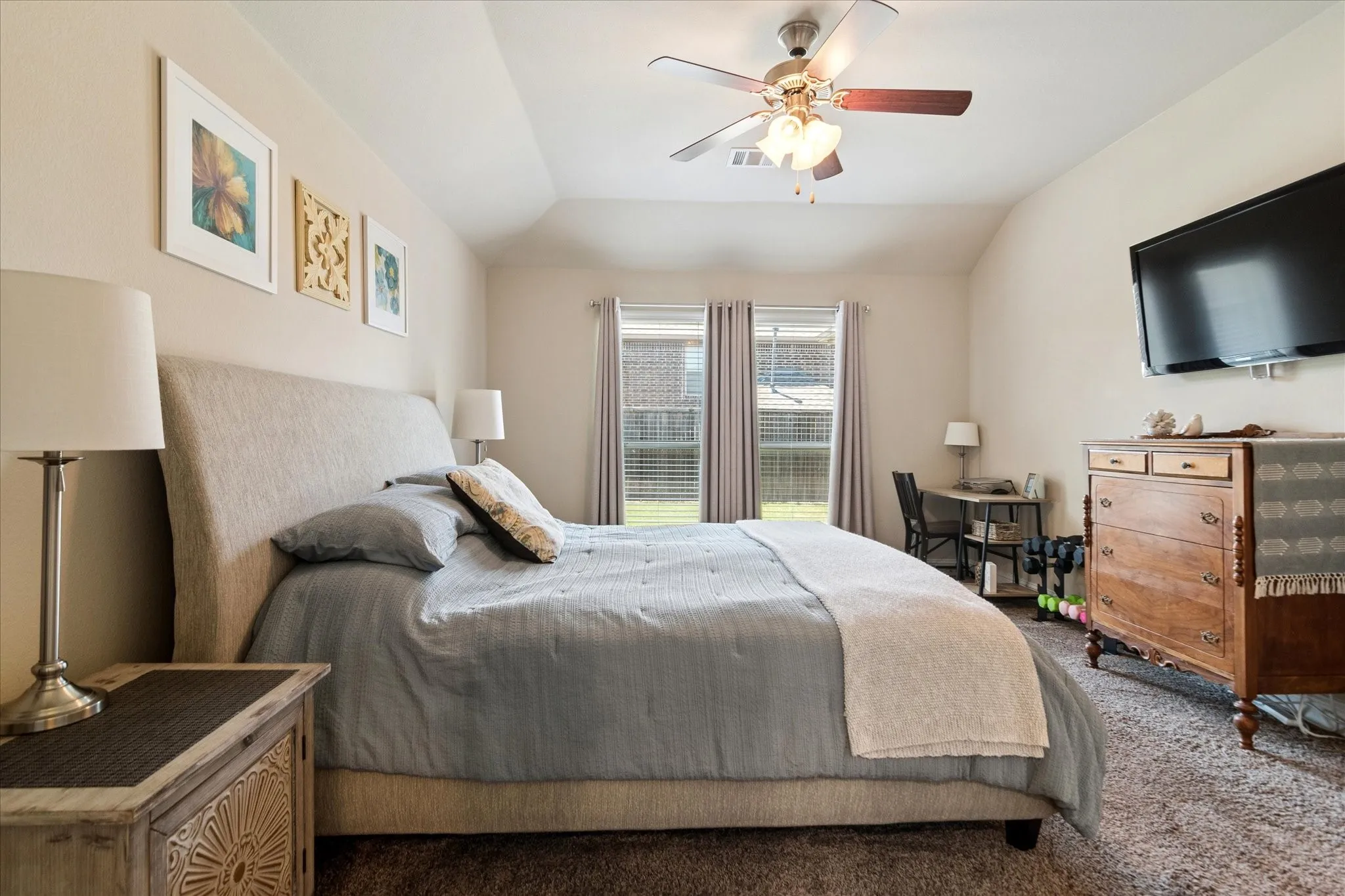 Single Family Residence For Sale in Collin County , 3609 Bastrop Street, Melissa, Texas 75454, 3 Bedroom, 2 Bathroom, 2 Garage spaces, 1,897 Sqft, built in 2017, mls#21275532, Real Estate Agent in Melissa, Homes For Sale in Collin county, Homes For Sale in Melissa, Realtor in Melissa Texas, Real Estate Brokerage Independent Realty Texas, Luminita Cordes Realtor