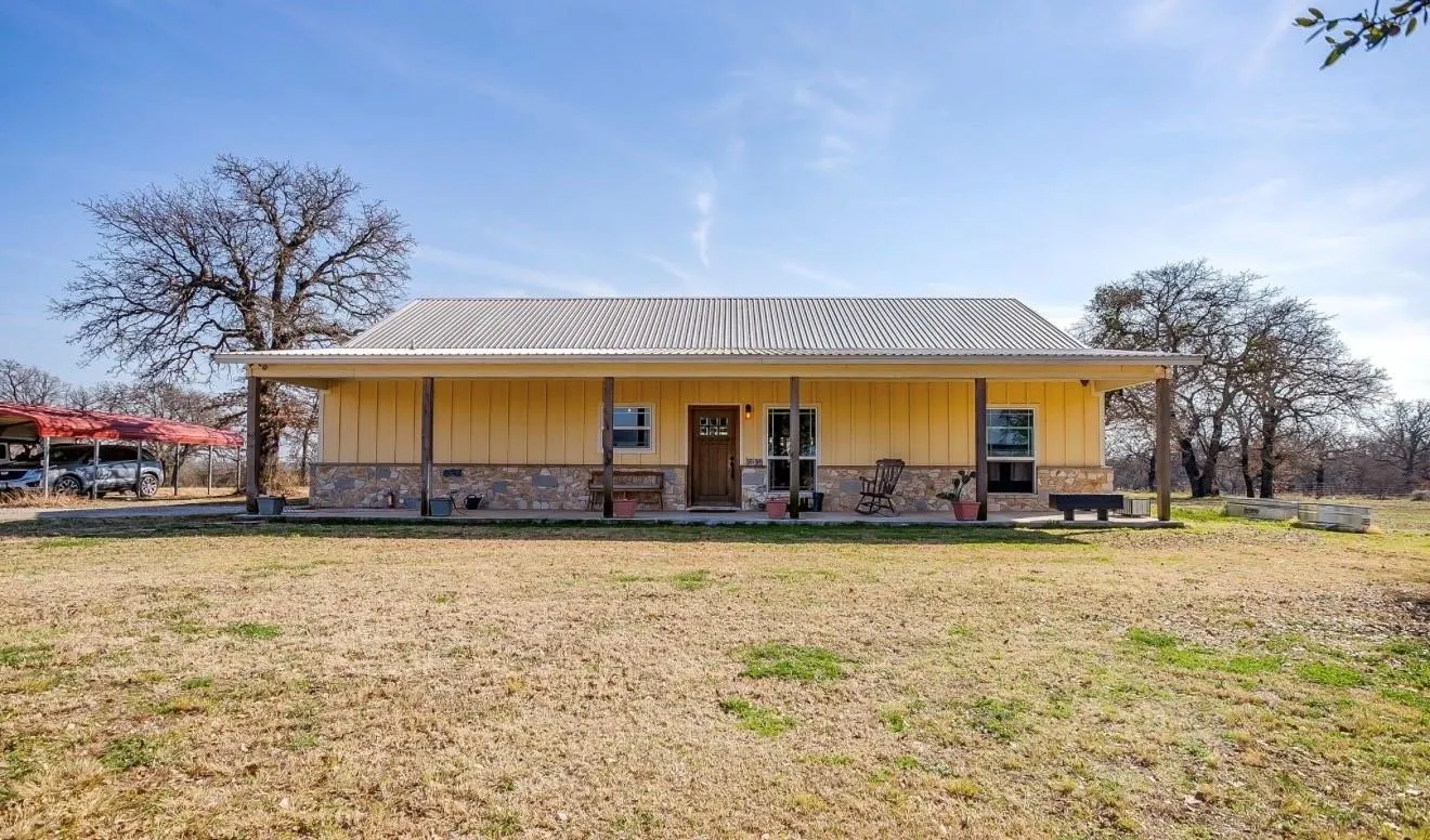Single Family Residence For Sale in Parker County , TBD Loggins Trail, Poolville, Texas 76487, 3 Bedroom, 3 Bathroom, Garage spaces, 2,186 Sqft, built in 2019, mls#21275470, Real Estate Agent in Poolville, Homes For Sale in Parker county, Homes For Sale in Poolville, Realtor in Poolville Texas, Real Estate Brokerage Independent Realty Texas, Luminita Cordes Realtor
