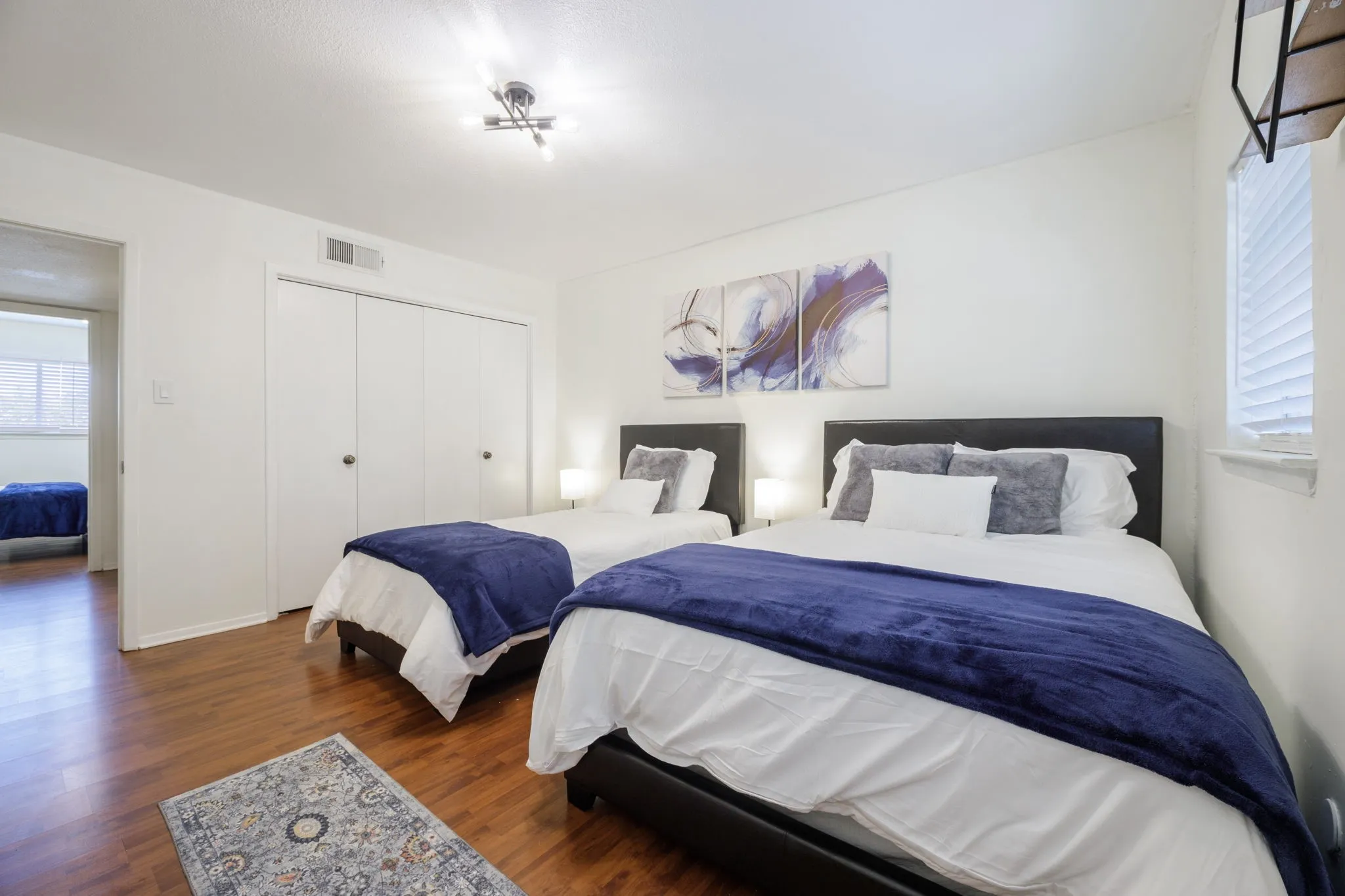 Single Family Residence For Sale in Tarrant County , 2406 Hollandale Circle, Arlington, Texas 76010, 4 Bedrooms, 4 Bathrooms, 2 Garage spaces, 2,244 Sqft, built in 1971, Price $415,000, mls#21272908, Real Estate Agent in Arlington, Homes For Sale in Tarrant county, Homes For Sale in Arlington, Realtor in Arlington Texas, Real Estate Brokerage Independent Realty Texas, Luminita Cordes Realtor