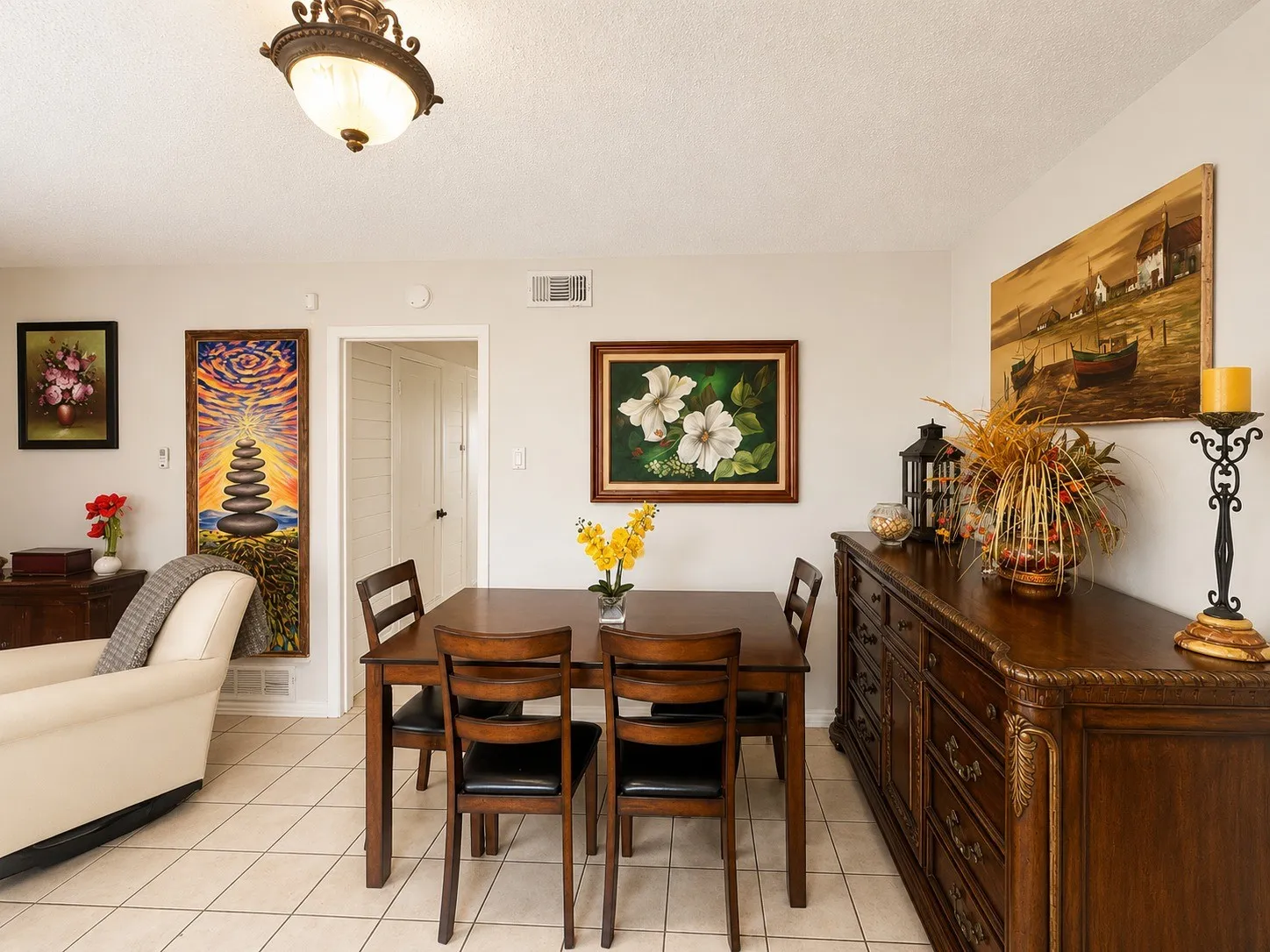 Single Family Residence For Sale in Dallas County , 4001 Glenhaven Drive, Garland, Texas 75042, 4 Bedrooms, 3 Bathrooms, 2 Garage spaces, 2,164 Sqft, built in 1965, Price $345,000, mls#21275026, Real Estate Agent in Garland, Homes For Sale in Dallas county, Homes For Sale in Garland, Realtor in Garland Texas, Real Estate Brokerage Independent Realty Texas, Luminita Cordes Realtor