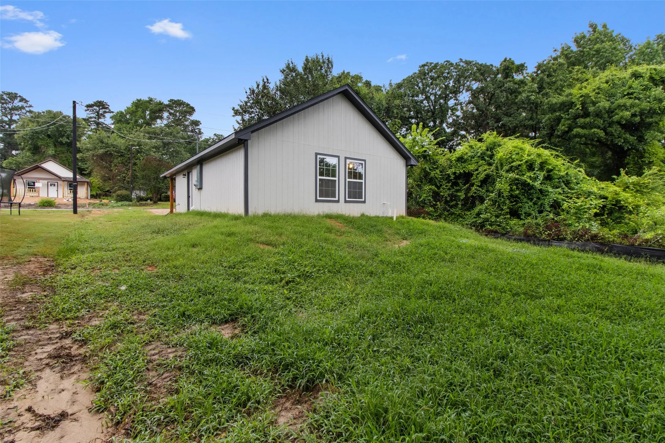 Condominium For Sale in Smith County , 22789 Creekwood Drive, Flint, Texas 75762, 2 Bedroom, 1 Bathroom, Garage spaces, 768 Sqft, built in 2026, mls#21275511, Real Estate Agent in Flint, Homes For Sale in Smith county, Homes For Sale in Flint, Realtor in Flint Texas, Real Estate Brokerage Independent Realty Texas, Luminita Cordes Realtor