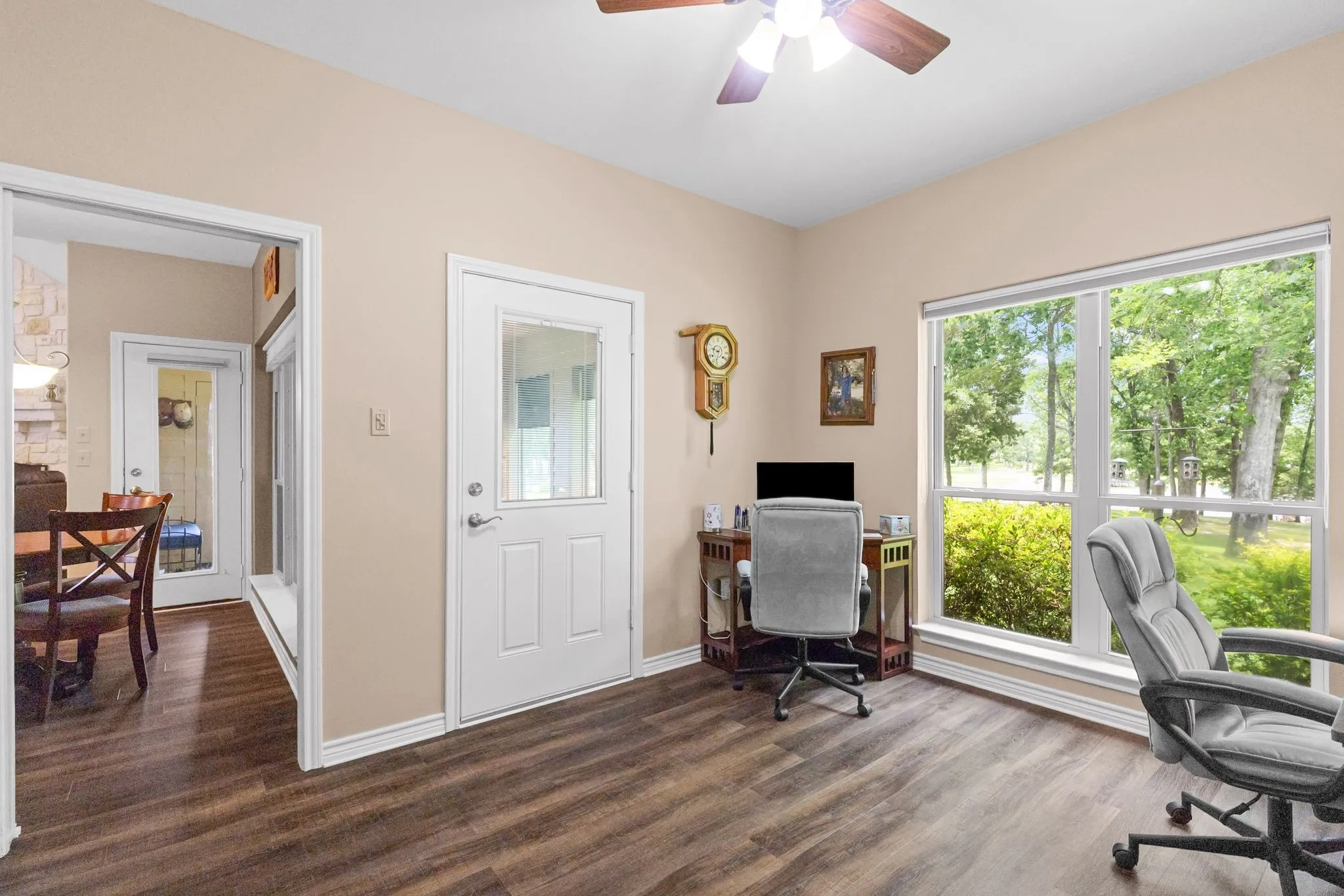 Single Family Residence For Sale in Rains County , 361 Rs County Road 3390, Emory, Texas 75440, 4 Bedroom, 2 Bathroom, 2 Garage spaces, 2,000 Sqft, built in 2008, mls#21272983, Real Estate Agent in Emory, Homes For Sale in Rains county, Homes For Sale in Emory, Realtor in Emory Texas, Real Estate Brokerage Independent Realty Texas, Luminita Cordes Realtor
