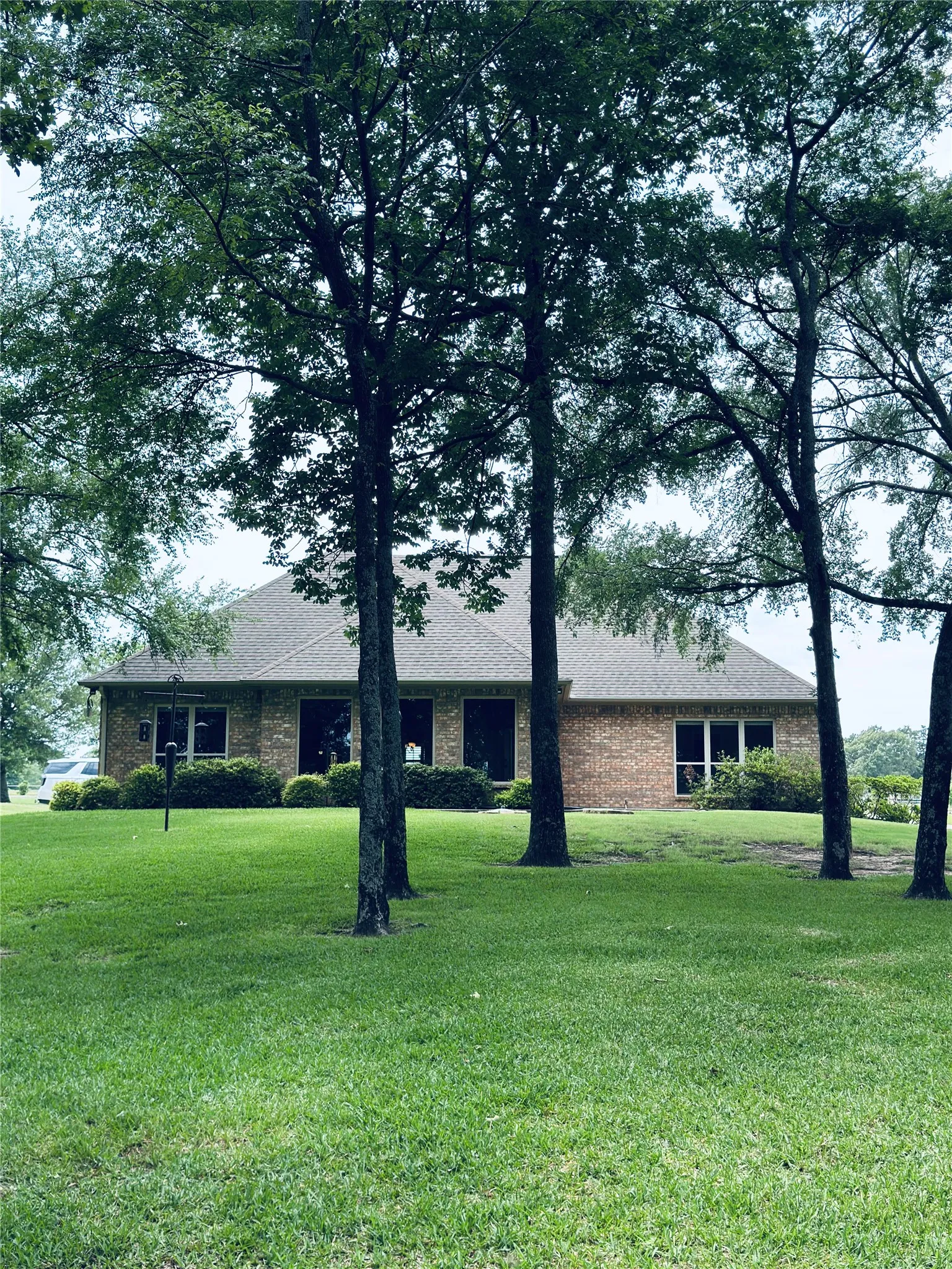 Single Family Residence For Sale in Rains County , 361 Rs County Road 3390, Emory, Texas 75440, 4 Bedroom, 2 Bathroom, 2 Garage spaces, 2,000 Sqft, built in 2008, mls#21272983, Real Estate Agent in Emory, Homes For Sale in Rains county, Homes For Sale in Emory, Realtor in Emory Texas, Real Estate Brokerage Independent Realty Texas, Luminita Cordes Realtor