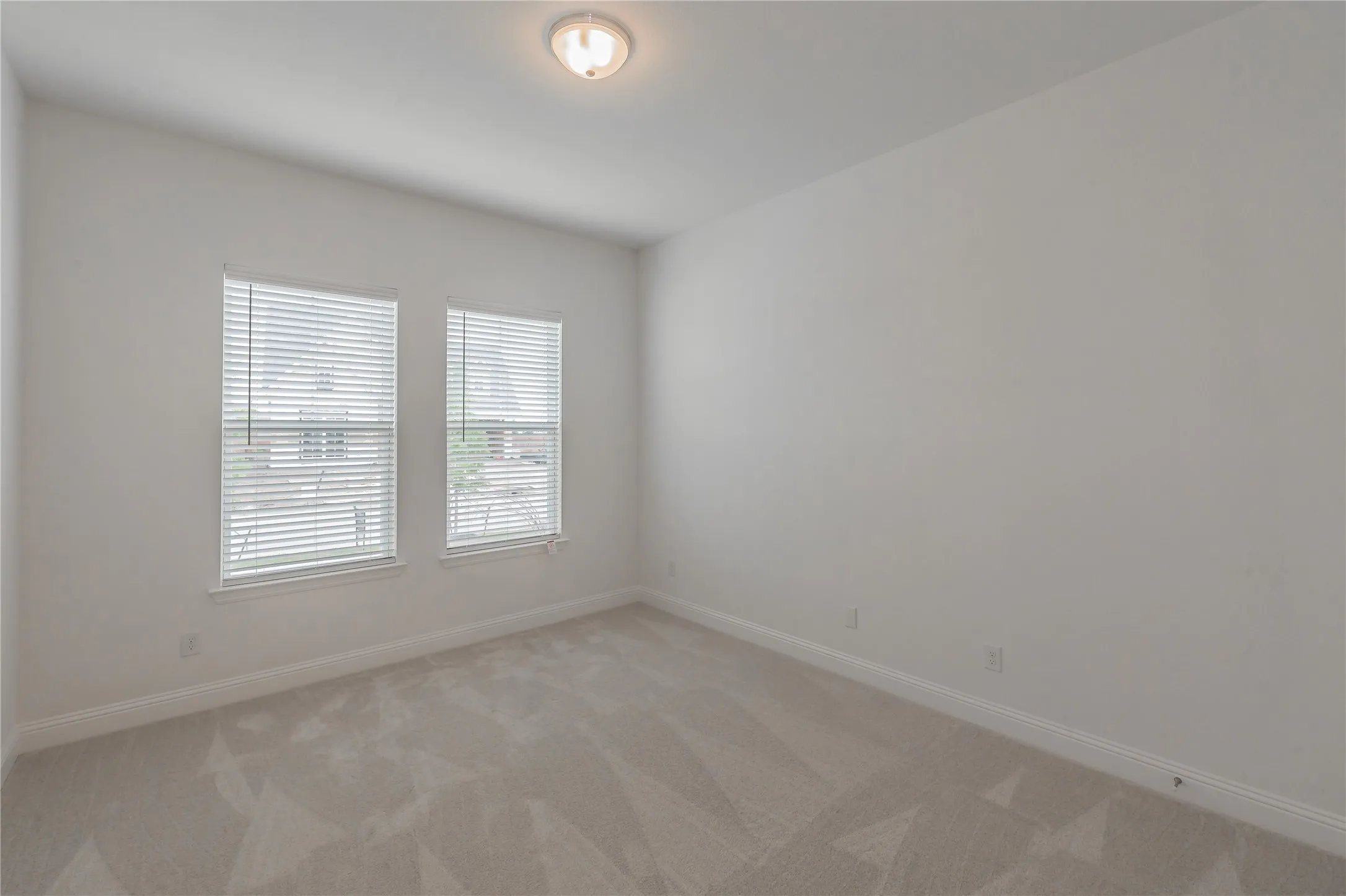 Single Family Residence For Rent in Parker County , 105 Observation Drive W, Aledo, Texas 76008, 4 Bedroom, 3 Bathroom, 2 Garage spaces, 2,850 Sqft, built in 2022, mls#21275563, Real Estate Agent in Aledo, Homes For Rent in Parker county, Homes For Rent in Aledo, Realtor in Aledo Texas, Real Estate Brokerage Independent Realty Texas, Luminita Cordes Realtor