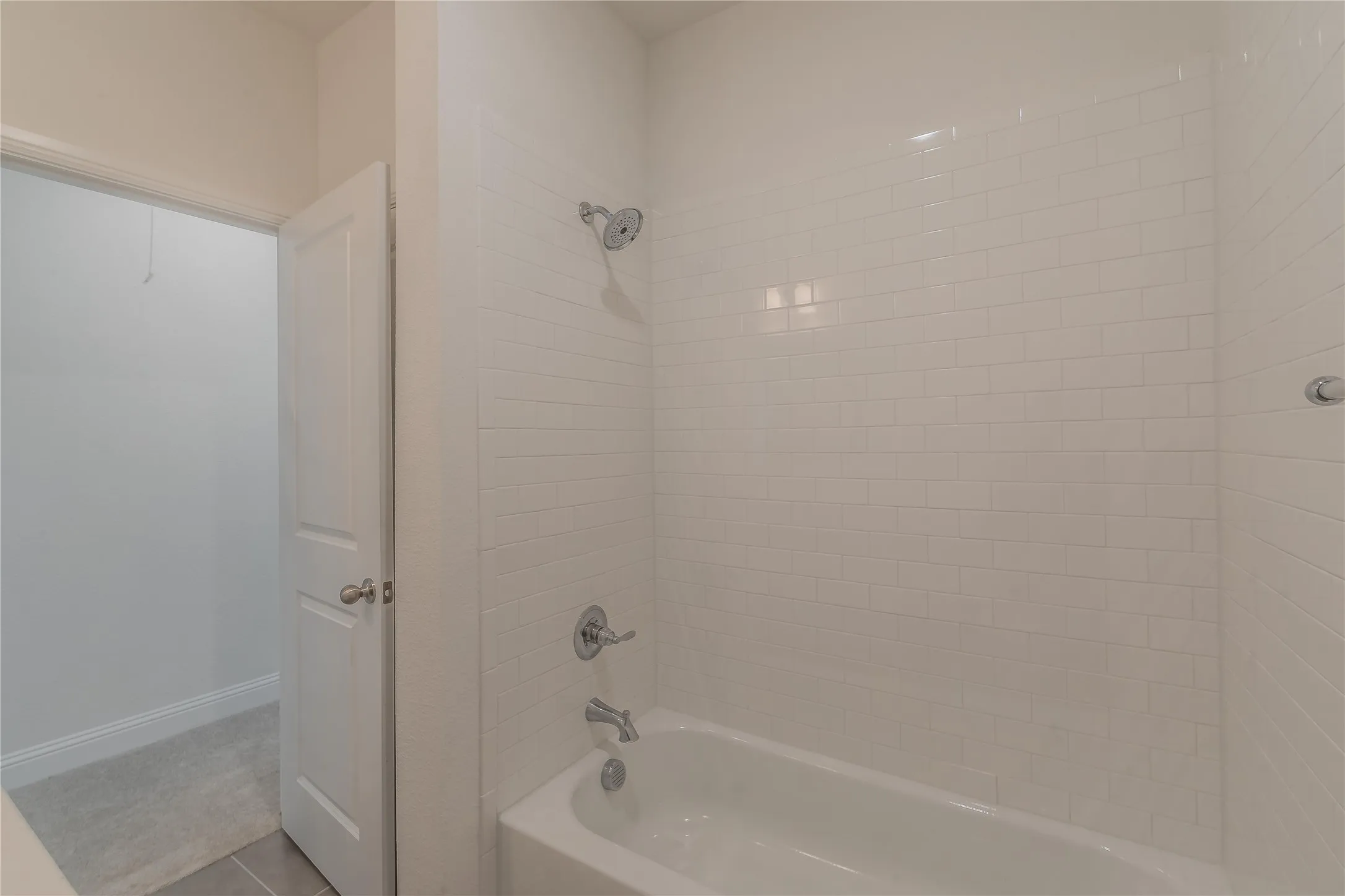 Single Family Residence For Rent in Parker County , 105 Observation Drive W, Aledo, Texas 76008, 4 Bedroom, 3 Bathroom, 2 Garage spaces, 2,850 Sqft, built in 2022, mls#21275563, Real Estate Agent in Aledo, Homes For Rent in Parker county, Homes For Rent in Aledo, Realtor in Aledo Texas, Real Estate Brokerage Independent Realty Texas, Luminita Cordes Realtor