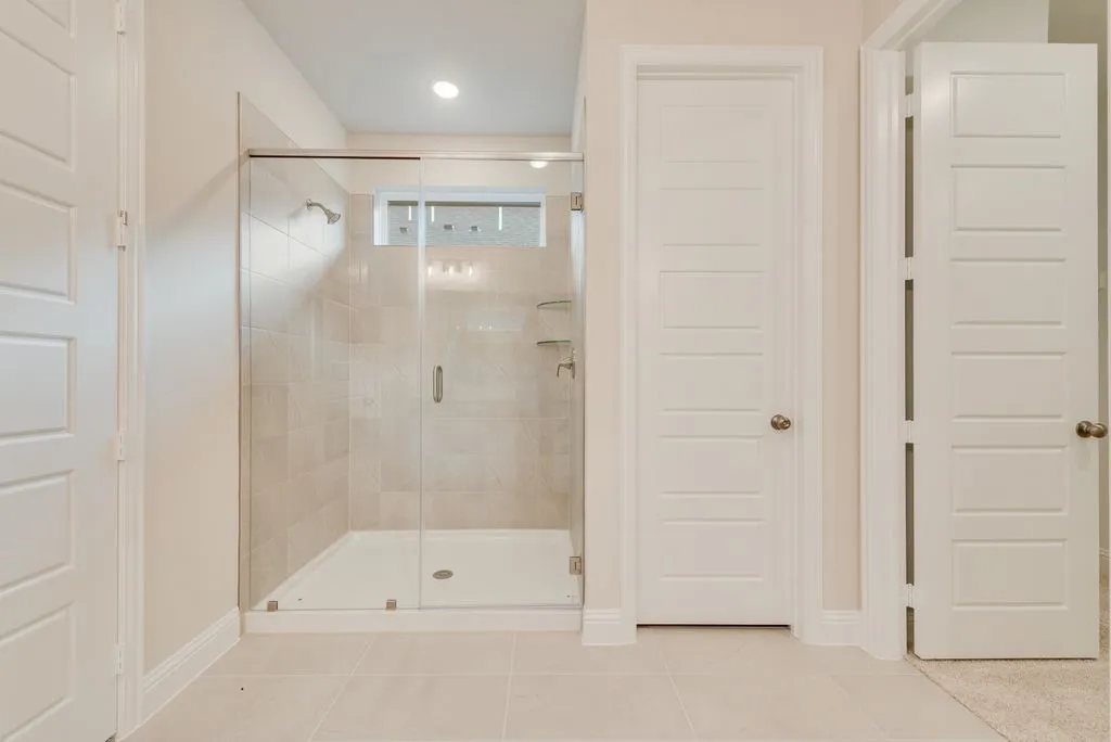 Single Family Residence For Sale in Denton County , 209 Hatherley Street, Little Elm, Texas 75068, 5 Bedroom, 4 Bathroom, 2 Garage spaces, 3,038 Sqft, built in 2026, mls#21275280, Real Estate Agent in Little Elm, Homes For Sale in Denton county, Homes For Sale in Little Elm, Realtor in Little Elm Texas, Real Estate Brokerage Independent Realty Texas, Luminita Cordes Realtor