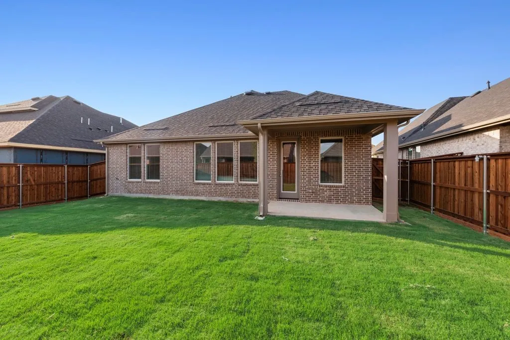 Single Family Residence For Sale in Denton County , 209 Hatherley Street, Little Elm, Texas 75068, 5 Bedroom, 4 Bathroom, 2 Garage spaces, 3,038 Sqft, built in 2026, mls#21275280, Real Estate Agent in Little Elm, Homes For Sale in Denton county, Homes For Sale in Little Elm, Realtor in Little Elm Texas, Real Estate Brokerage Independent Realty Texas, Luminita Cordes Realtor