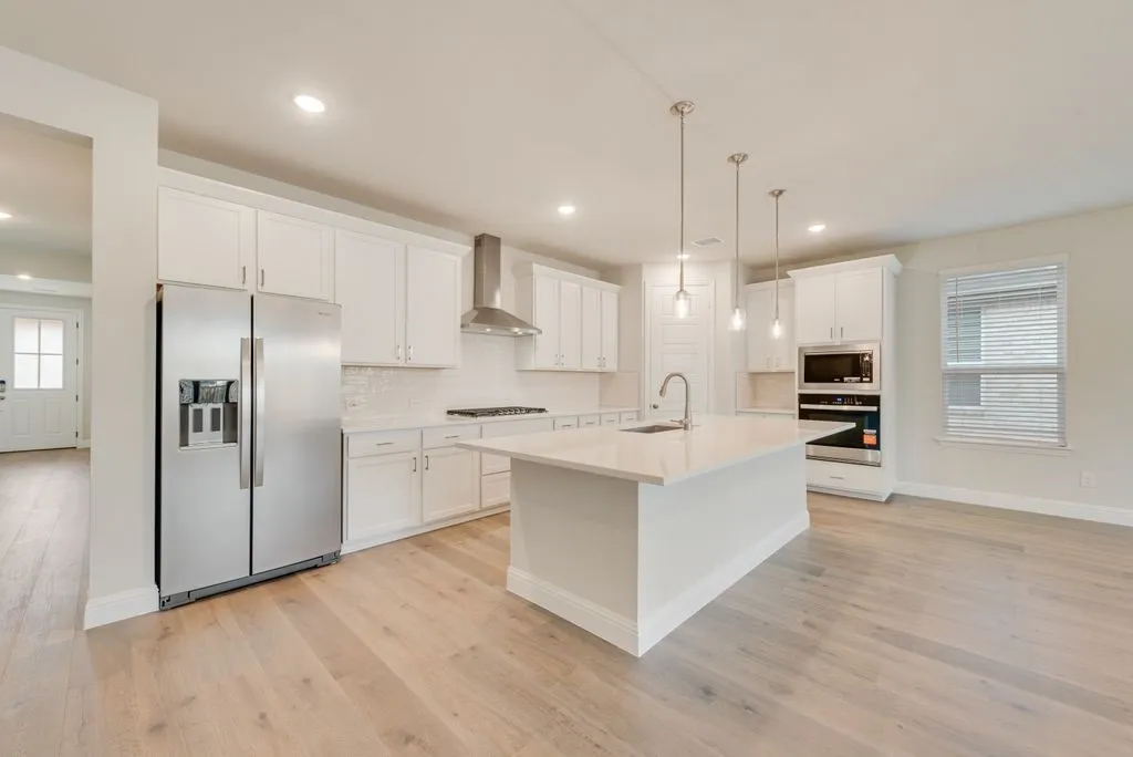Single Family Residence For Sale in Denton County , 209 Hatherley Street, Little Elm, Texas 75068, 5 Bedroom, 4 Bathroom, 2 Garage spaces, 3,038 Sqft, built in 2026, mls#21275280, Real Estate Agent in Little Elm, Homes For Sale in Denton county, Homes For Sale in Little Elm, Realtor in Little Elm Texas, Real Estate Brokerage Independent Realty Texas, Luminita Cordes Realtor