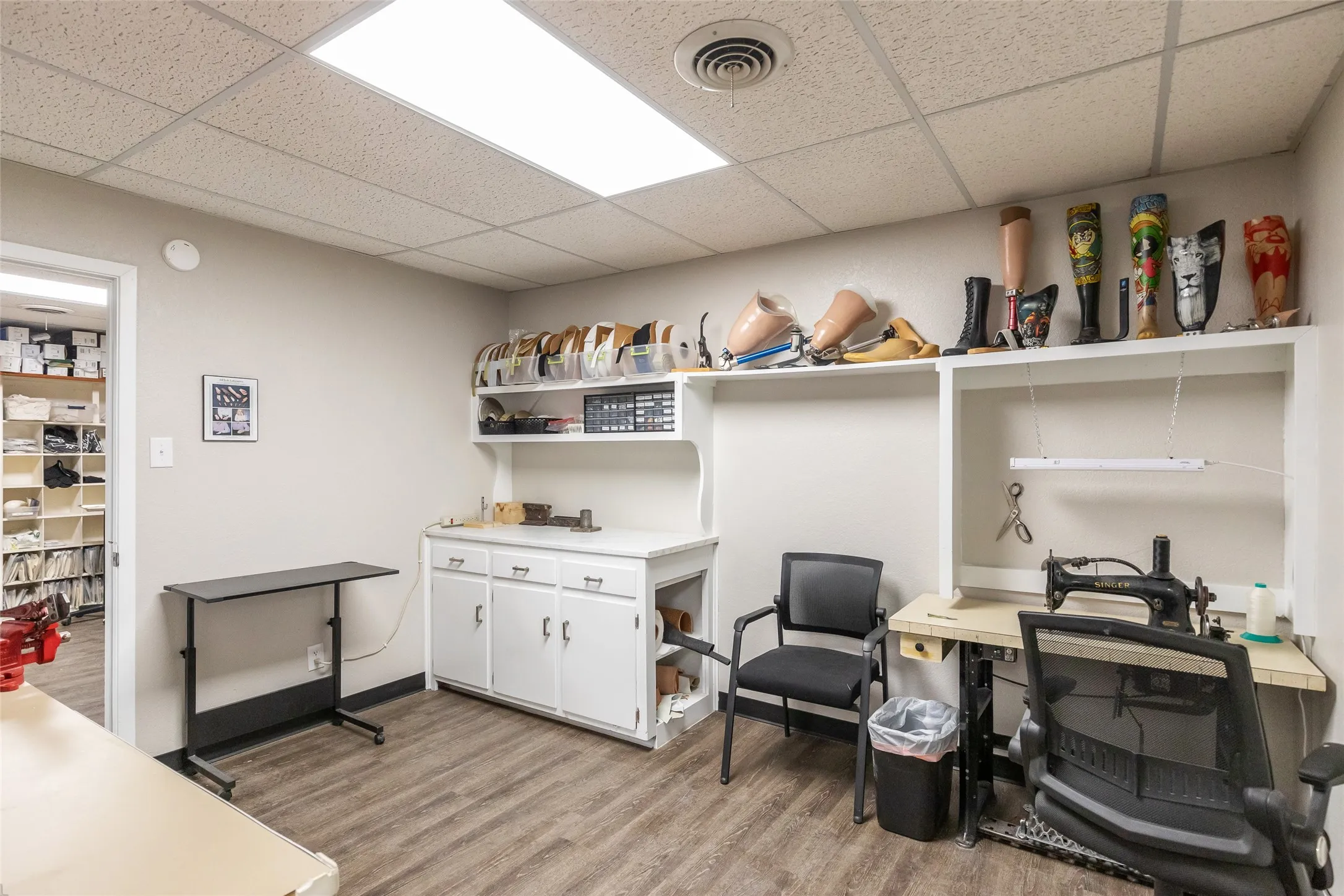 Office For Rent in Taylor County , 1202 Hickory Street, Abilene, Texas 79601, 0, 0, Garage spaces, 0 Sqft, built in 1981, mls#21275584, Real Estate Agent in Abilene, Homes For Rent in Taylor county, Homes For Rent in Abilene, Realtor in Abilene Texas, Real Estate Brokerage Independent Realty Texas, Luminita Cordes Realtor