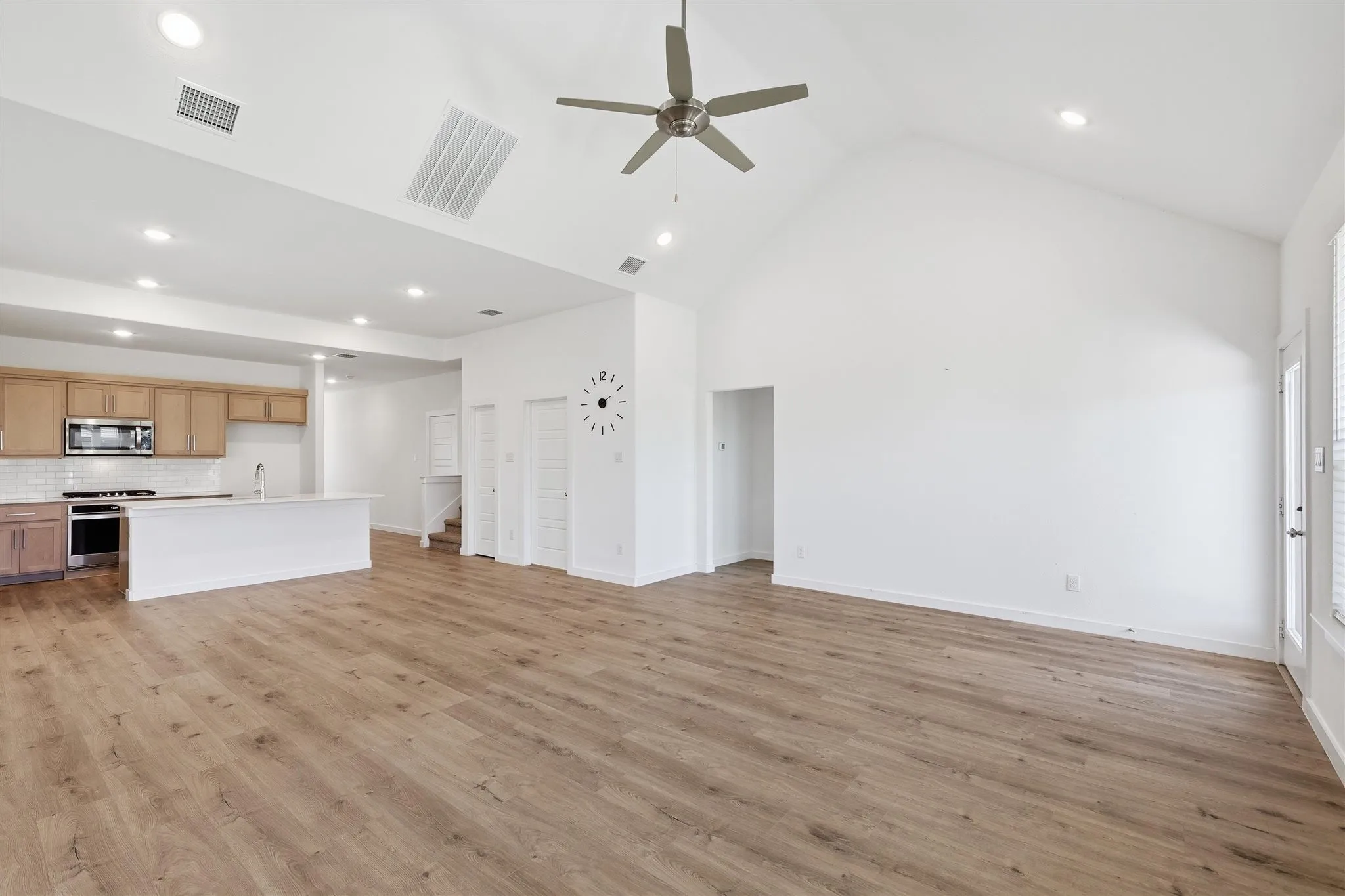 Single Family Residence For Sale in Tarrant County , 2412 Sagamore Street, Fort Worth, Texas 76179, 4 Bedroom, 3 Bathroom, 2 Garage spaces, 2,420 Sqft, built in 2023, mls#21275479, Real Estate Agent in Fort Worth, Homes For Sale in Tarrant county, Homes For Sale in Fort Worth, Realtor in Fort Worth Texas, Real Estate Brokerage Independent Realty Texas, Luminita Cordes Realtor
