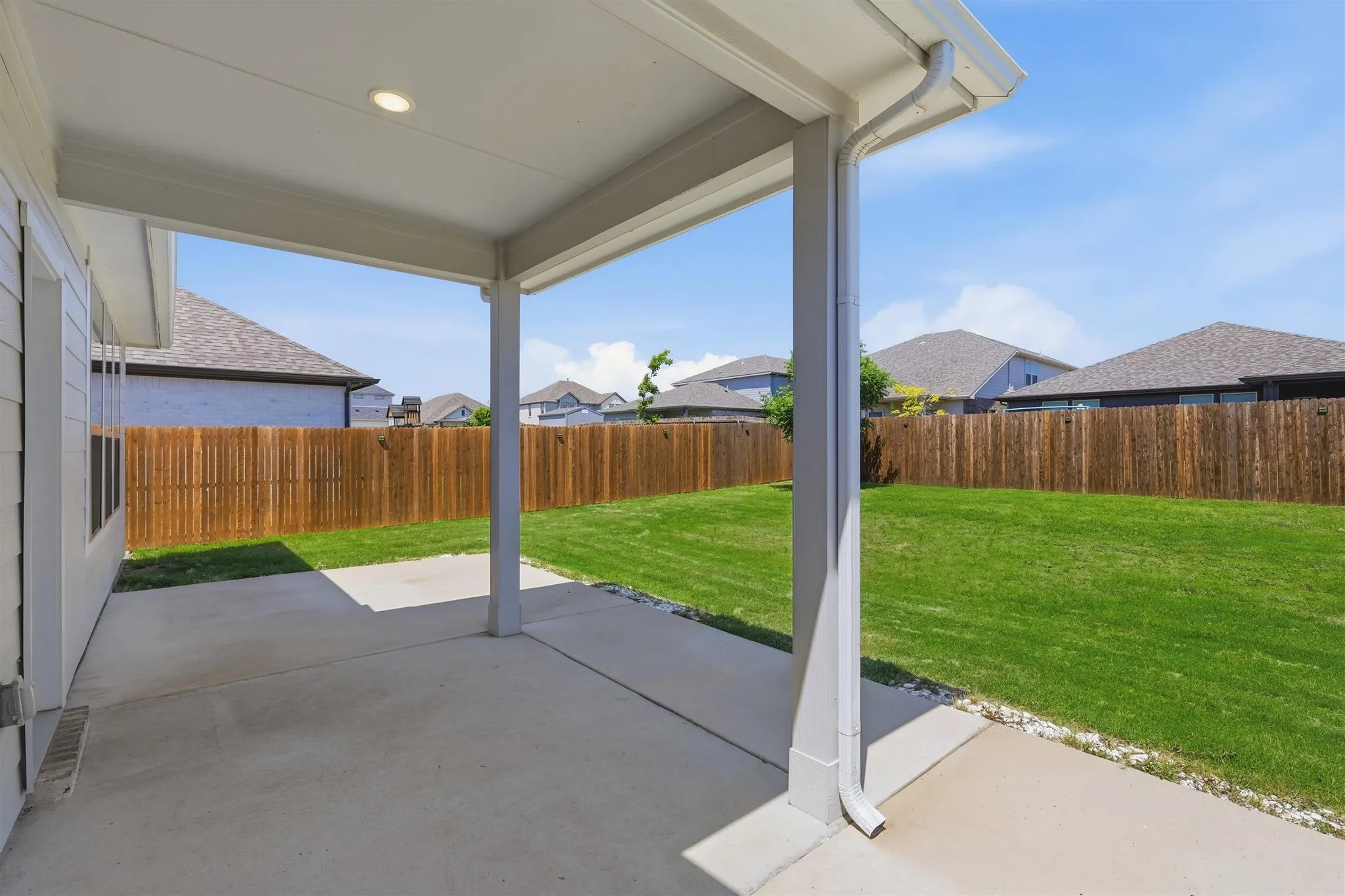 Single Family Residence For Sale in Tarrant County , 2412 Sagamore Street, Fort Worth, Texas 76179, 4 Bedroom, 3 Bathroom, 2 Garage spaces, 2,420 Sqft, built in 2023, mls#21275479, Real Estate Agent in Fort Worth, Homes For Sale in Tarrant county, Homes For Sale in Fort Worth, Realtor in Fort Worth Texas, Real Estate Brokerage Independent Realty Texas, Luminita Cordes Realtor