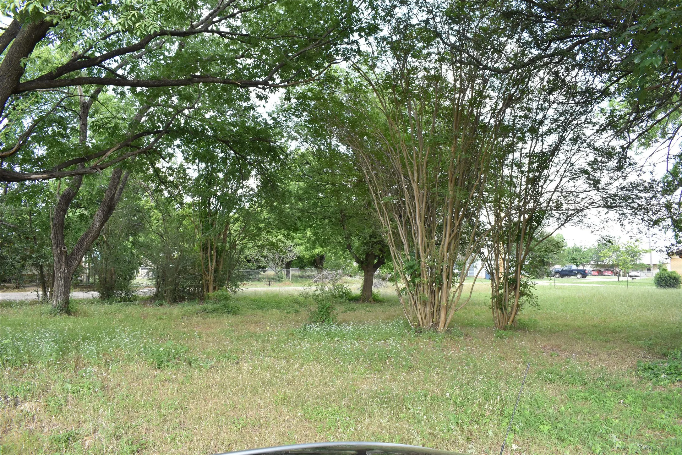 Improved Land For Sale in Hill County , tbd E Davis Street, Whitney, Texas 76692, 0, 0, Garage spaces, 0 Sqft, built in 0, mls#21275619, Real Estate Agent in Whitney, Homes For Sale in Hill county, Homes For Sale in Whitney, Realtor in Whitney Texas, Real Estate Brokerage Independent Realty Texas, Luminita Cordes Realtor