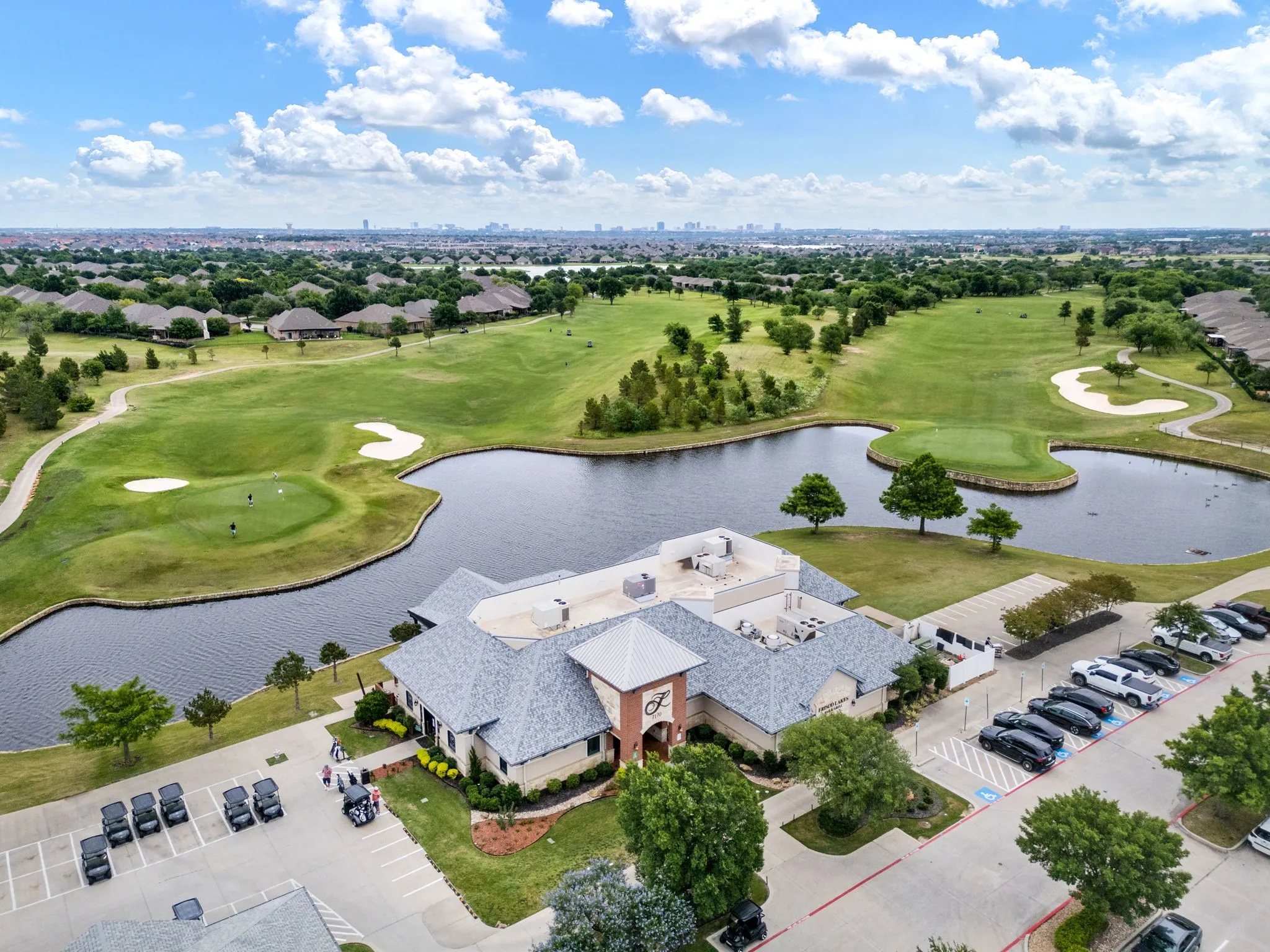 Frisco Lakes Golf Club nearby.