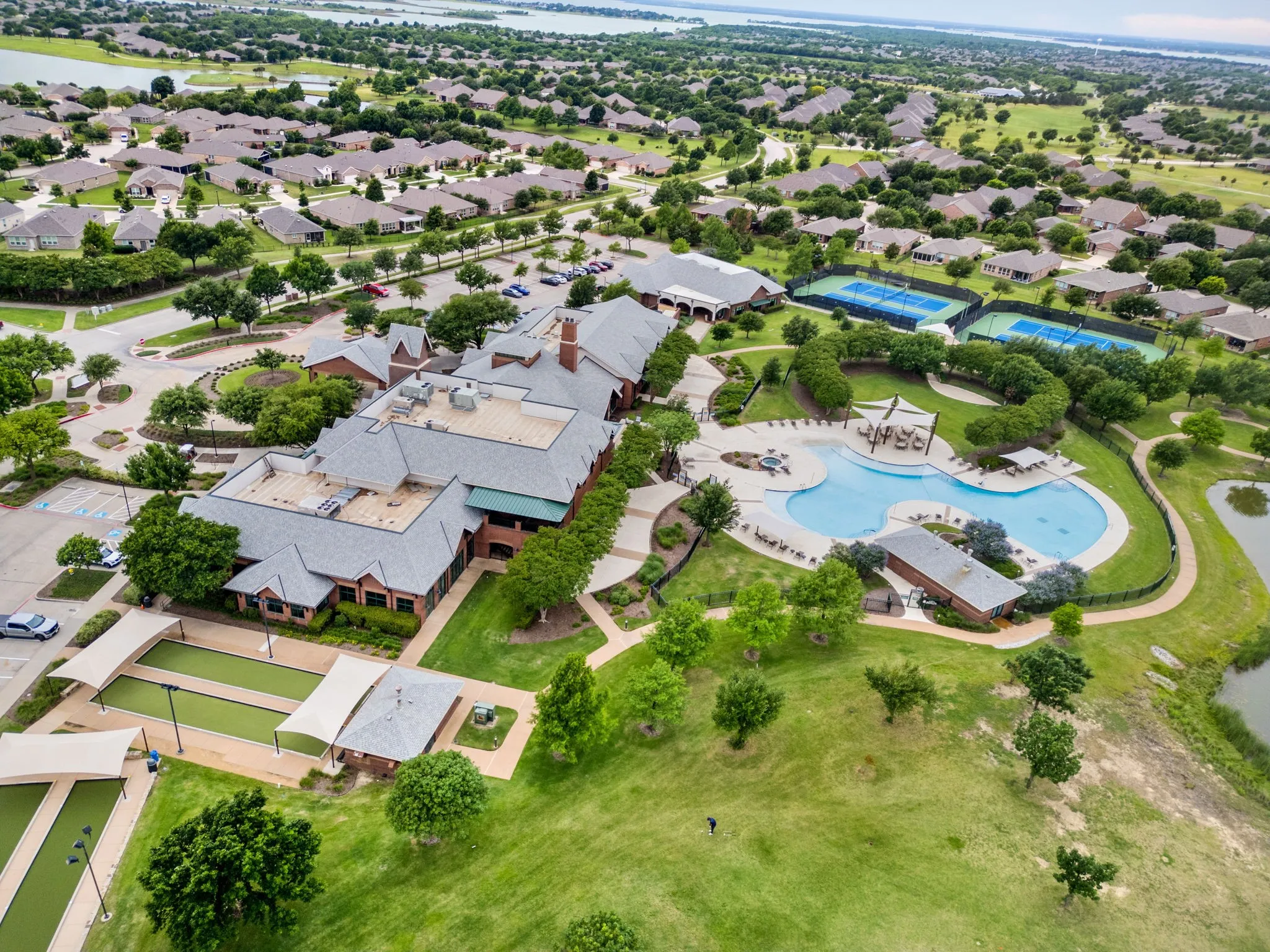 3 Outdoor Pools & 1 Indoor Pool, Spas and 3 Amenity Centers.