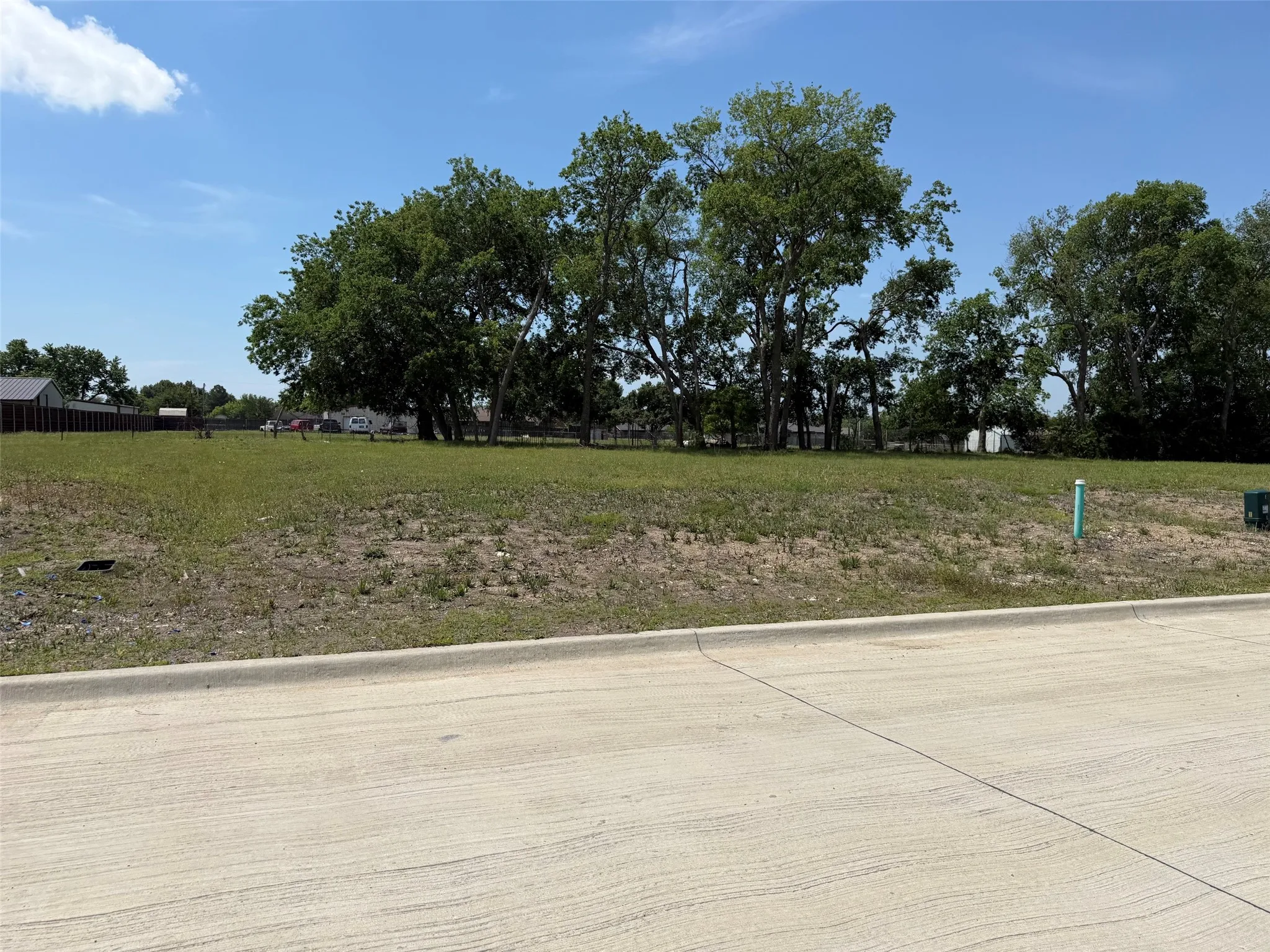 Improved Land For Sale in Fannin County , 1002 Caspian Lane, Leonard, Texas 75452, 0, 0, Garage spaces, 0 Sqft, built in 0, Price $62,500, mls#21275656, Real Estate Agent in Leonard, Homes For Sale in Fannin county, Homes For Sale in Leonard, Realtor in Leonard Texas, Real Estate Brokerage Independent Realty Texas, Luminita Cordes Realtor