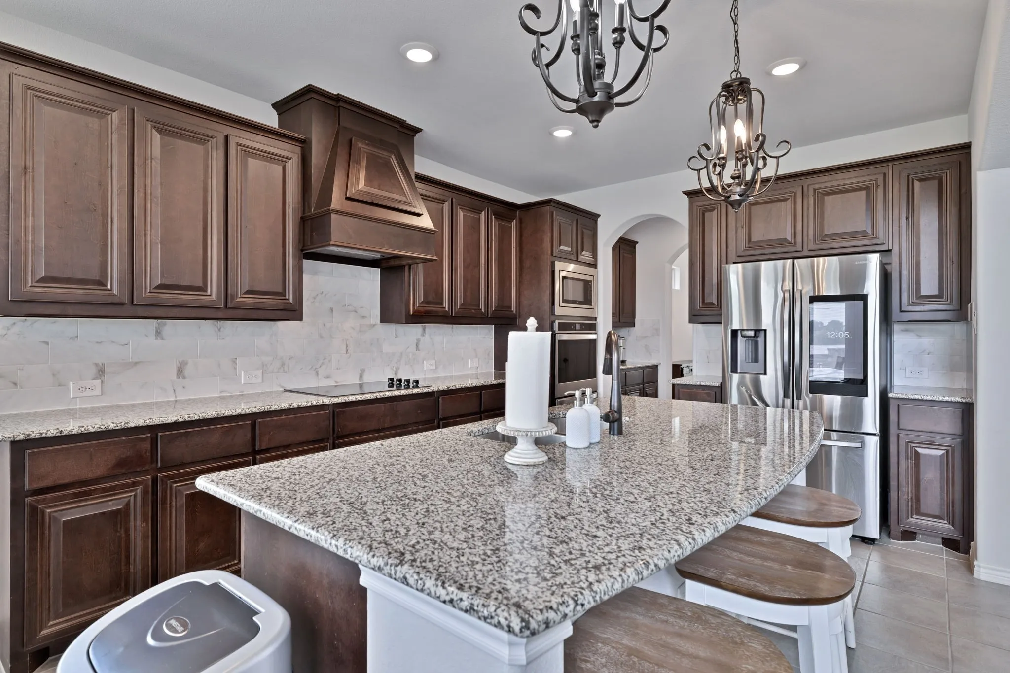Single Family Residence For Sale in Ellis County , 510 Zinnia Loop, Midlothian, Texas 76065, 4 Bedrooms, 4 Bathrooms, 3 Garage spaces, 3,386 Sqft, built in 2020, Price $548,500, mls#21275588, Real Estate Agent in Midlothian, Homes For Sale in Ellis county, Homes For Sale in Midlothian, Realtor in Midlothian Texas, Real Estate Brokerage Independent Realty Texas, Luminita Cordes Realtor