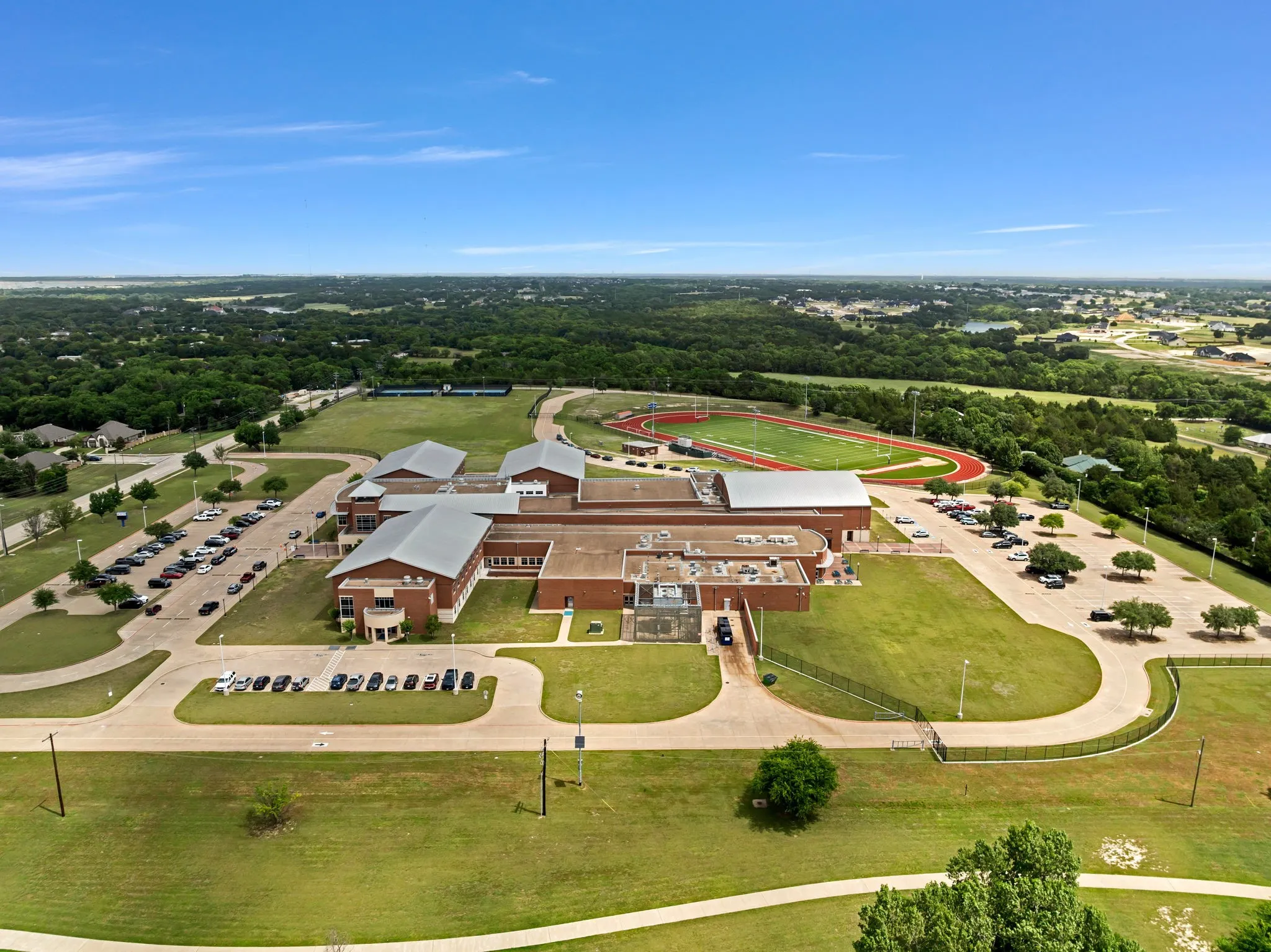 Single Family Residence For Sale in Ellis County , 510 Zinnia Loop, Midlothian, Texas 76065, 4 Bedrooms, 4 Bathrooms, 3 Garage spaces, 3,386 Sqft, built in 2020, Price $548,500, mls#21275588, Real Estate Agent in Midlothian, Homes For Sale in Ellis county, Homes For Sale in Midlothian, Realtor in Midlothian Texas, Real Estate Brokerage Independent Realty Texas, Luminita Cordes Realtor