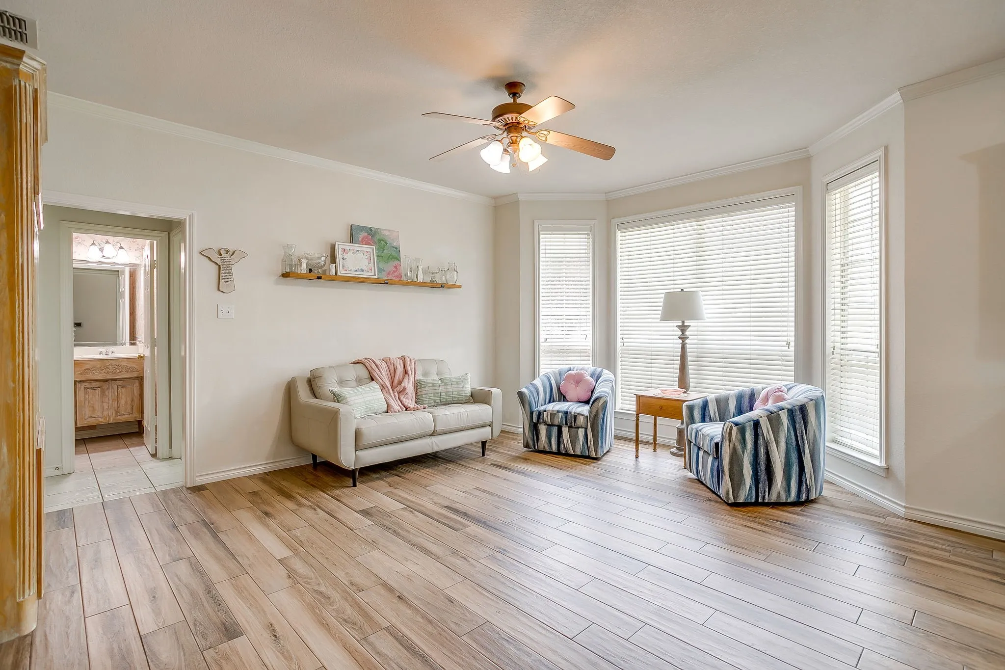 Bay windows with ample light.
