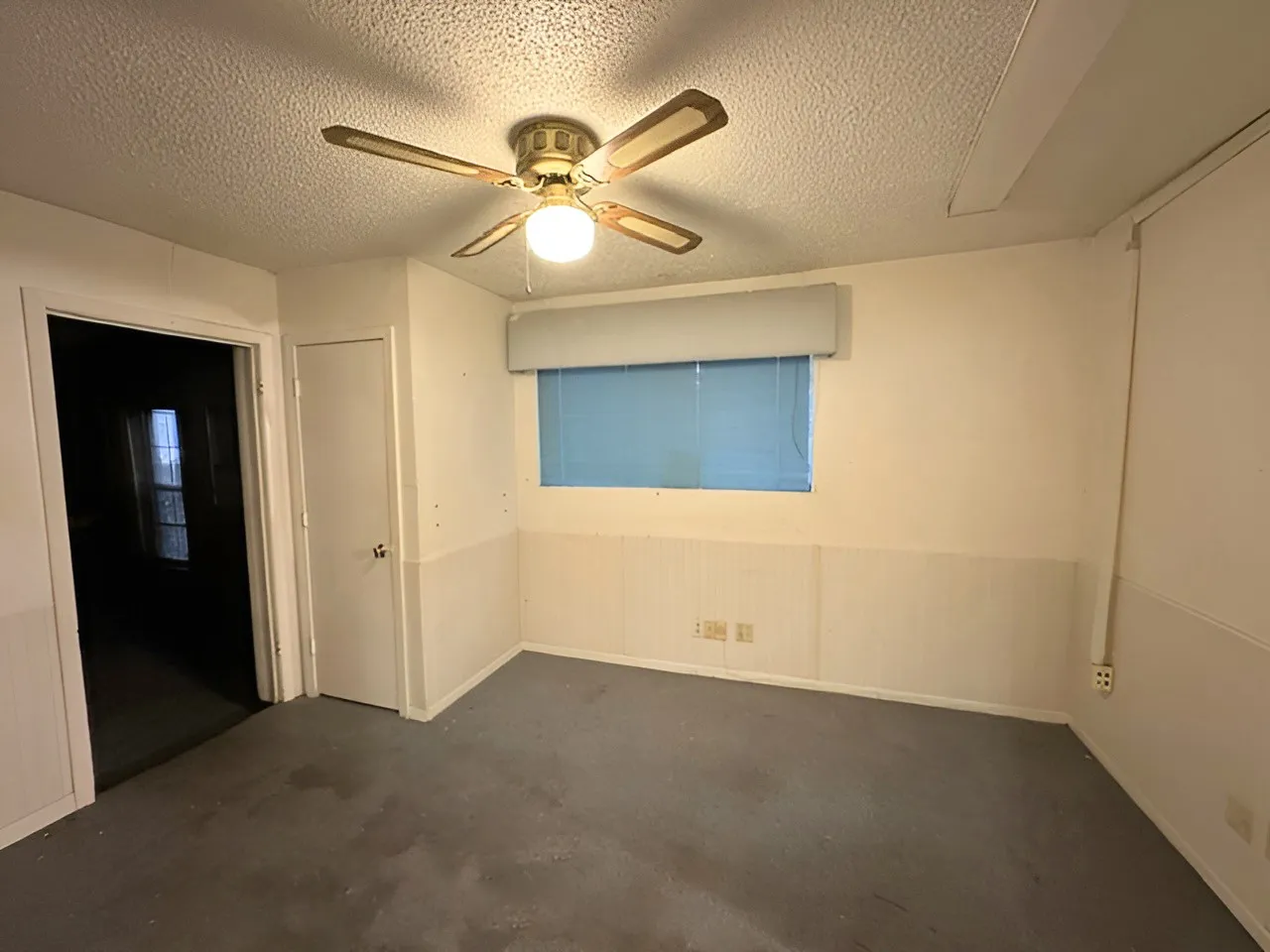 Single Family Residence For Sale in Dallas County , 1915 Prairie View Drive, Dallas, Texas 75235, 5 Bedroom, 3 Bathroom, Garage spaces, 2,465 Sqft, built in 1954, mls#21275580, Real Estate Agent in Dallas, Homes For Sale in Dallas county, Homes For Sale in Dallas, Realtor in Dallas Texas, Real Estate Brokerage Independent Realty Texas, Luminita Cordes Realtor