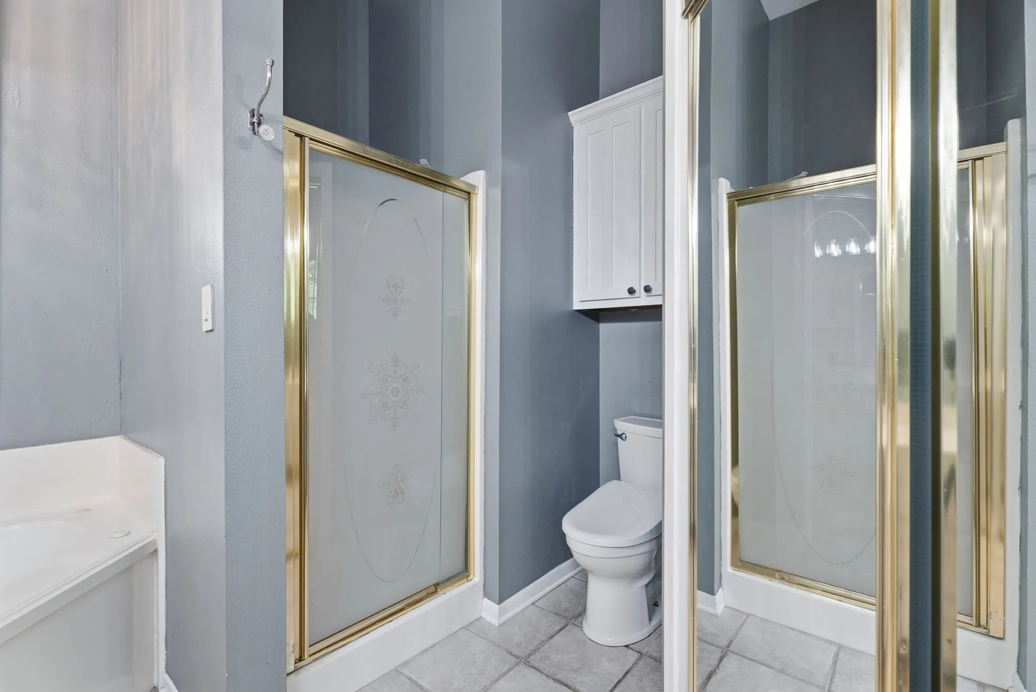 Single Family Residence For Sale in Smith County , 16285 W County Road 189, Flint, Texas 75762, 3 Bedroom, 3 Bathroom, 2 Garage spaces, 2,386 Sqft, built in 1997, mls#21275266, Real Estate Agent in Flint, Homes For Sale in Smith county, Homes For Sale in Flint, Realtor in Flint Texas, Real Estate Brokerage Independent Realty Texas, Luminita Cordes Realtor