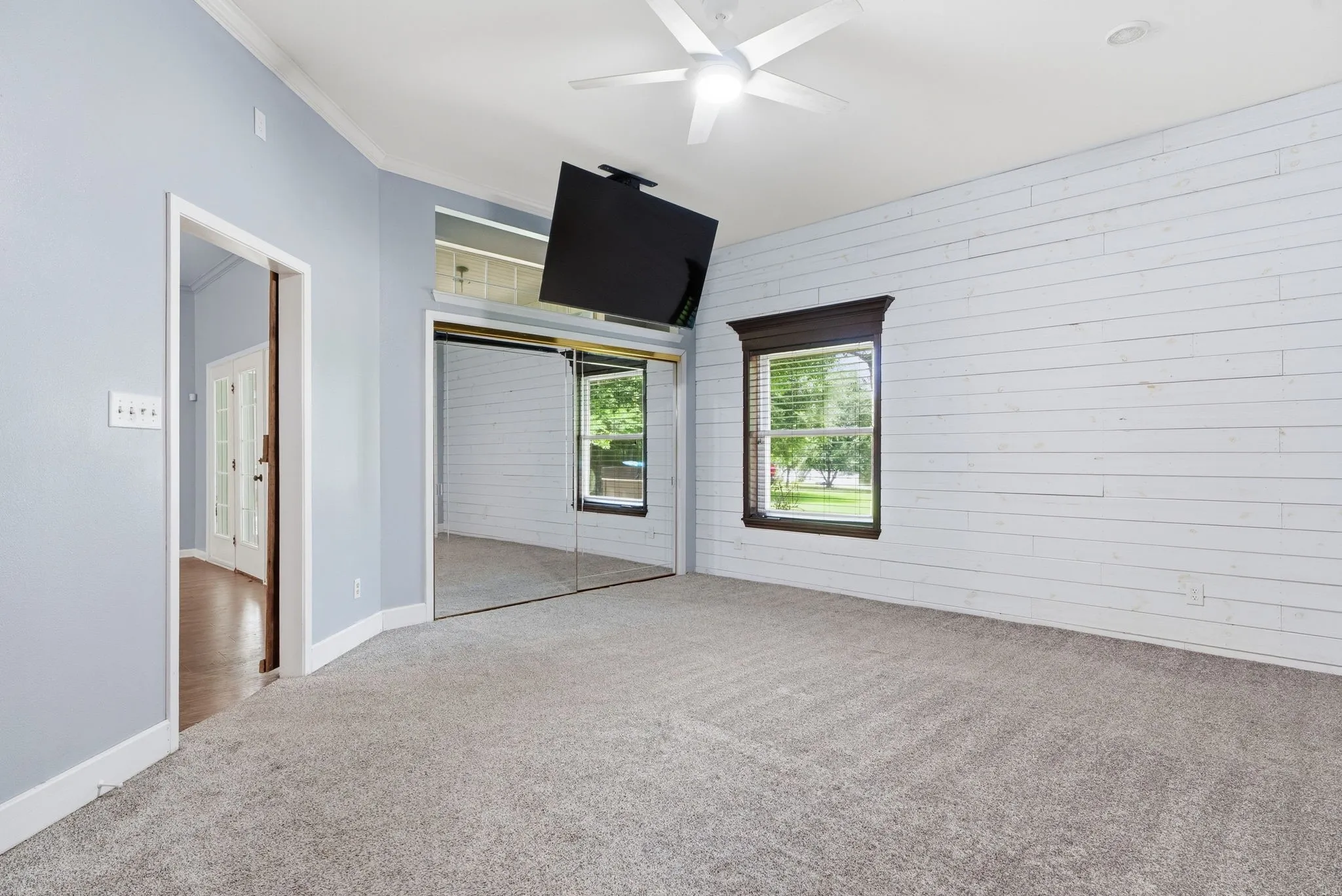 Single Family Residence For Sale in Smith County , 16285 W County Road 189, Flint, Texas 75762, 3 Bedroom, 3 Bathroom, 2 Garage spaces, 2,386 Sqft, built in 1997, mls#21275266, Real Estate Agent in Flint, Homes For Sale in Smith county, Homes For Sale in Flint, Realtor in Flint Texas, Real Estate Brokerage Independent Realty Texas, Luminita Cordes Realtor