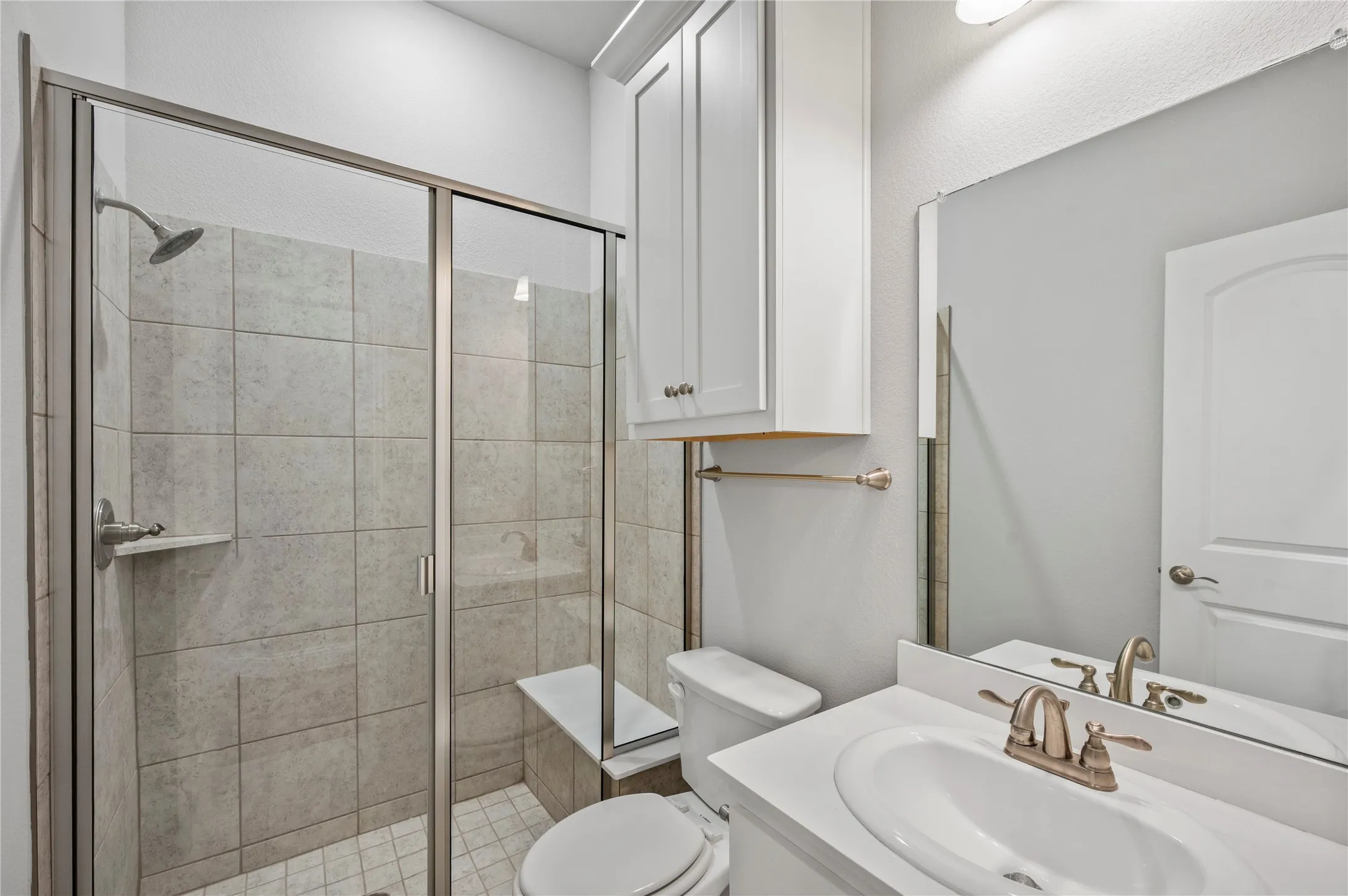 Single Family Residence For Sale in Rockwall County , 1524 Sonnet Drive, Heath, Texas 75126, 3 Bedroom, 2 Bathroom, 2 Garage spaces, 1,931 Sqft, built in 2019, mls#21271568, Real Estate Agent in Heath, Homes For Sale in Rockwall county, Homes For Sale in Heath, Realtor in Heath Texas, Real Estate Brokerage Independent Realty Texas, Luminita Cordes Realtor