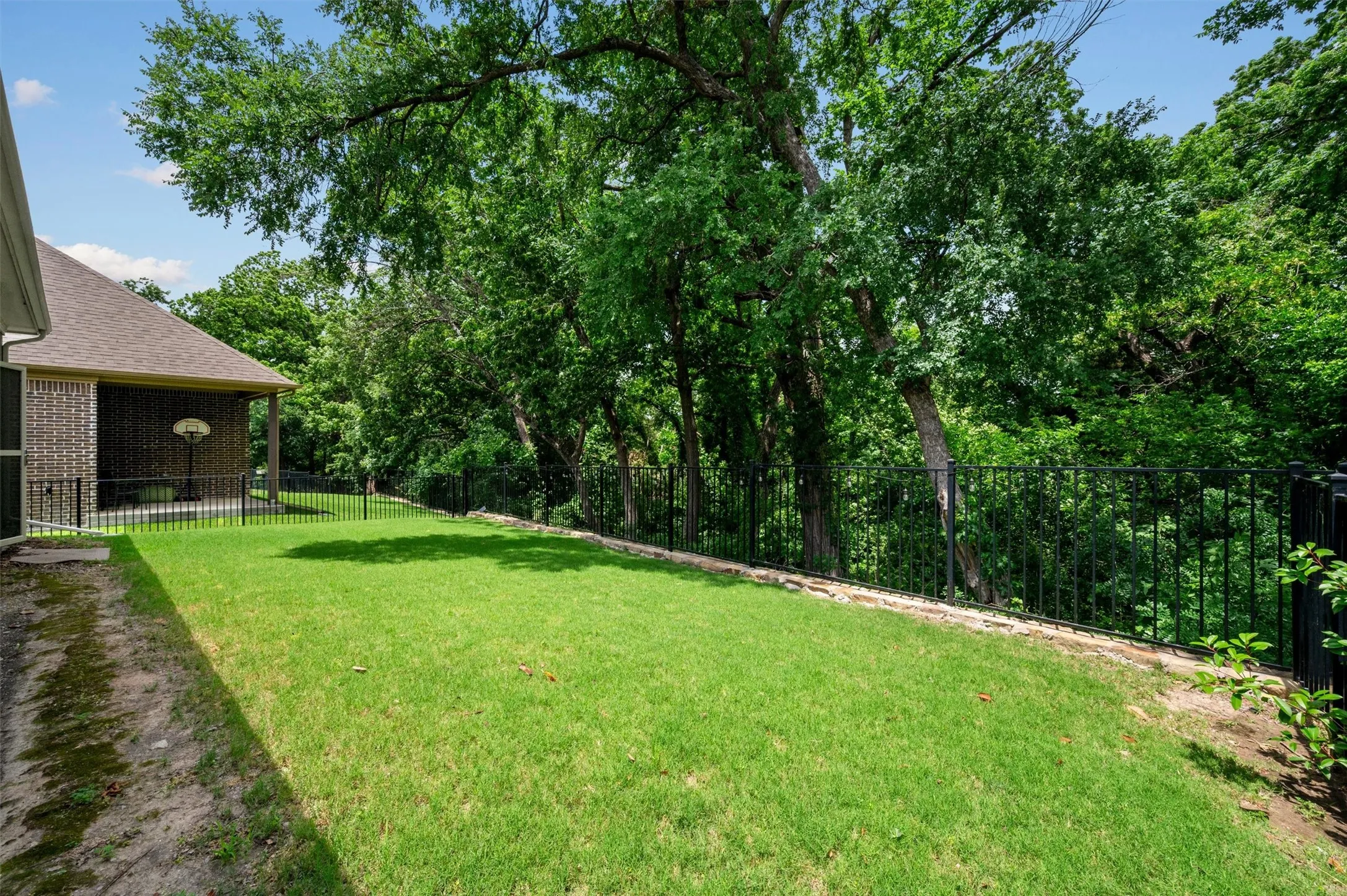 Single Family Residence For Sale in Rockwall County , 1524 Sonnet Drive, Heath, Texas 75126, 3 Bedroom, 2 Bathroom, 2 Garage spaces, 1,931 Sqft, built in 2019, mls#21271568, Real Estate Agent in Heath, Homes For Sale in Rockwall county, Homes For Sale in Heath, Realtor in Heath Texas, Real Estate Brokerage Independent Realty Texas, Luminita Cordes Realtor